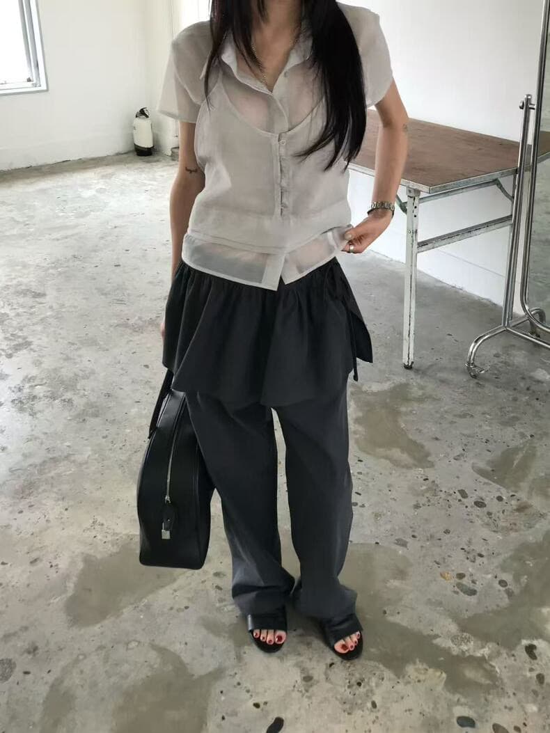 재고 있음 2026 여름 다용도 폴로 칼라 레이스업 행침 목 슬립 페이크 레이어드 반팔 셔츠 상세 이미지 3