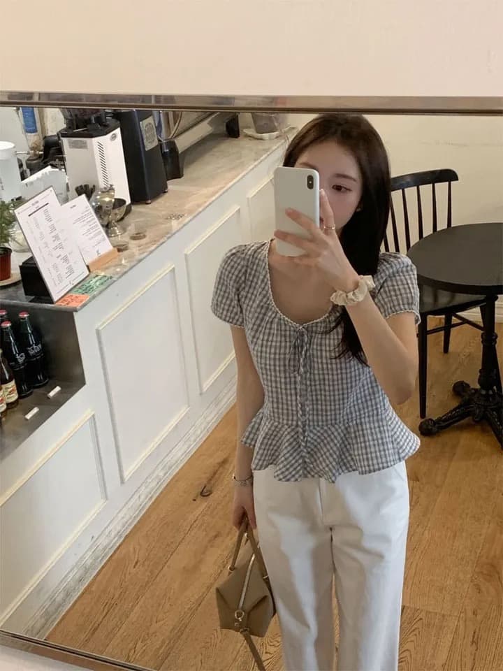 재고 있음 chic 달콤함 체크무늬 레이스업 반팔 광장 칼라 셔츠 상세 이미지 37