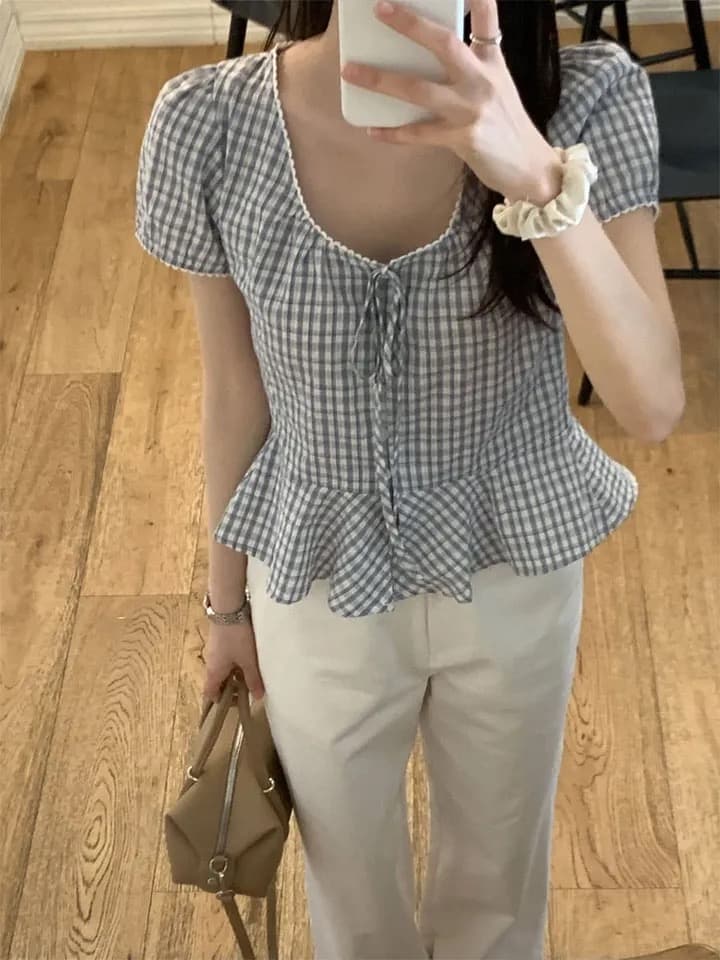 재고 있음 chic 달콤함 체크무늬 레이스업 반팔 광장 칼라 셔츠 상세 이미지 39