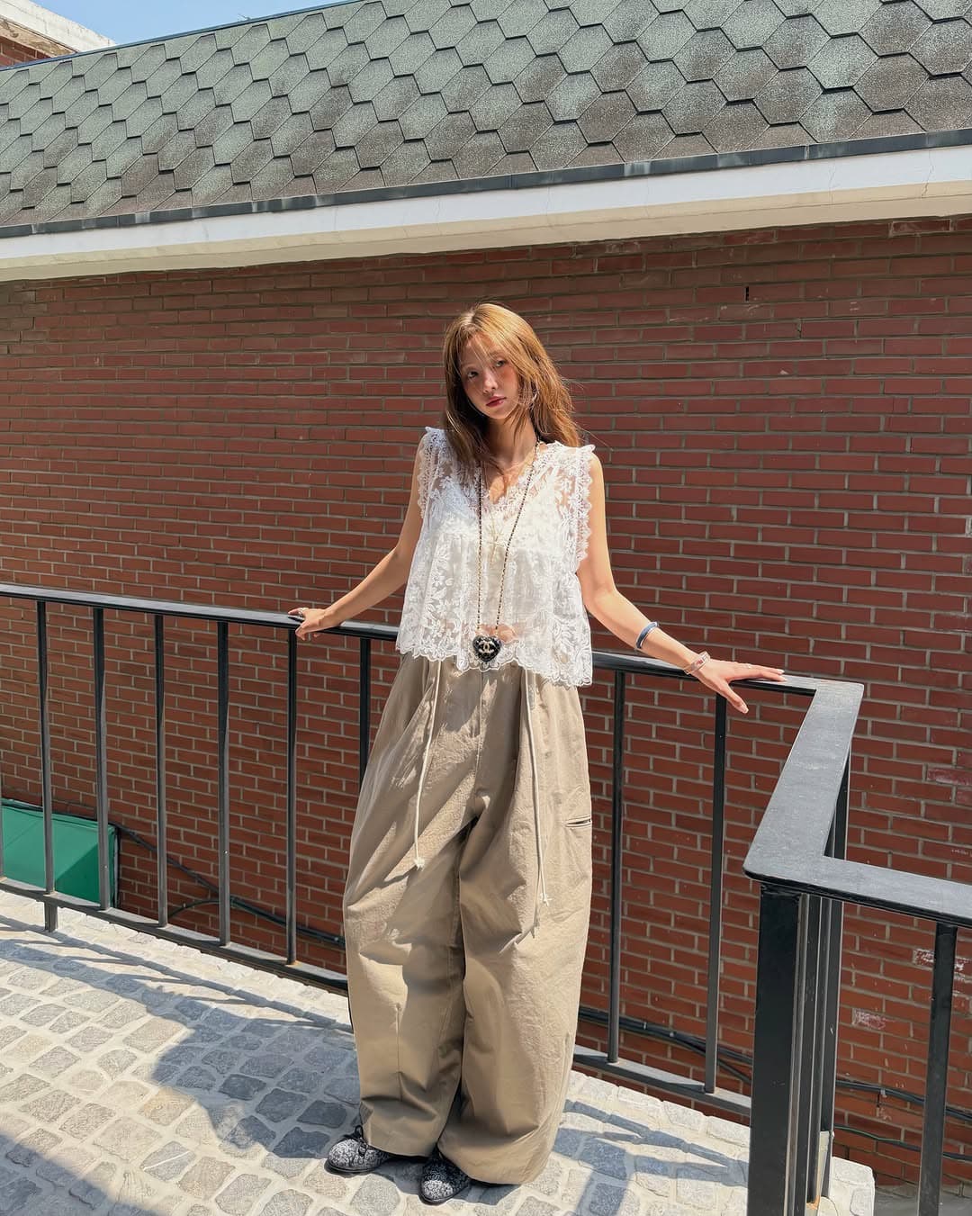 재고 있음 chic 다용도 레이스 조끼 상세 이미지 16
