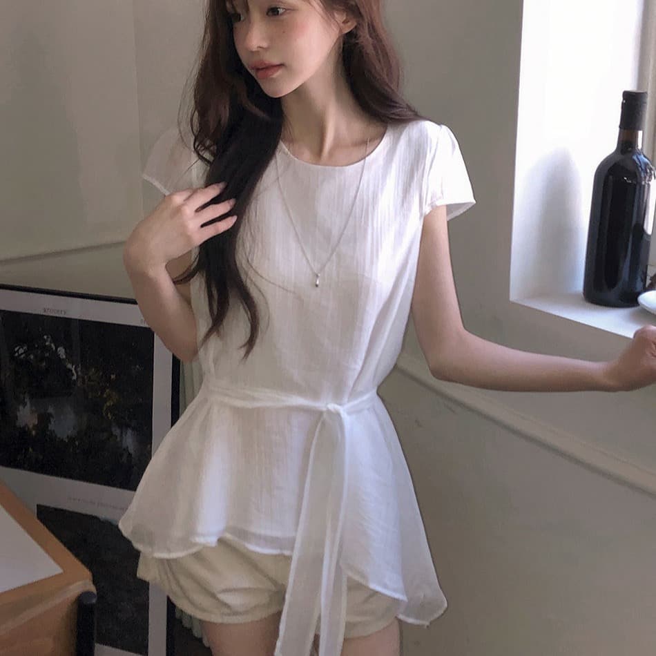 재고 있음 chic 동대문 새로운 미니멀리즘 불규칙 허리 수축 슬림해 보이는 라운드 넥 쉬폰 블라우스 상세 이미지 1