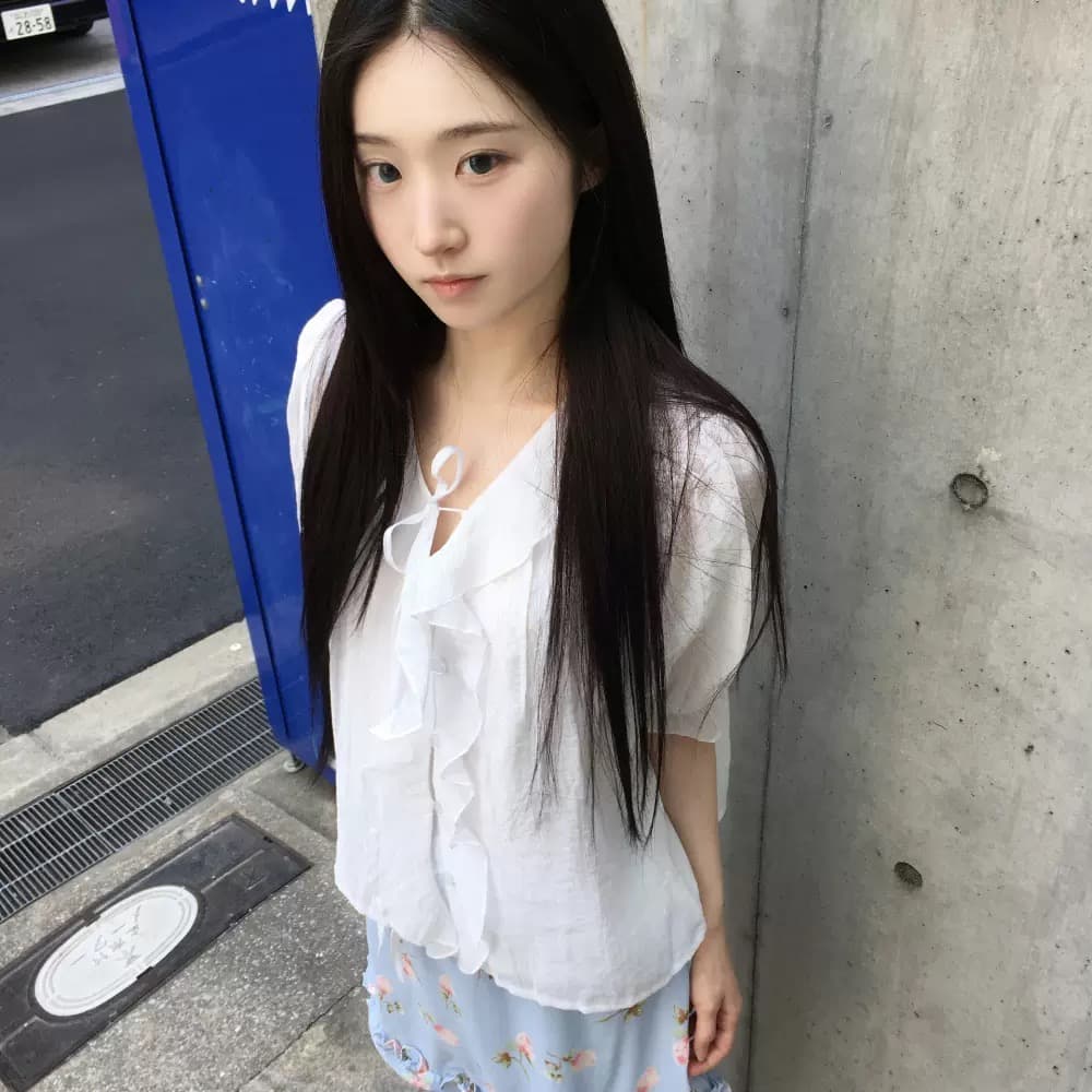 2026 여름 프릴 폴로 칼라 화이트 반팔 셔츠 이미지 2