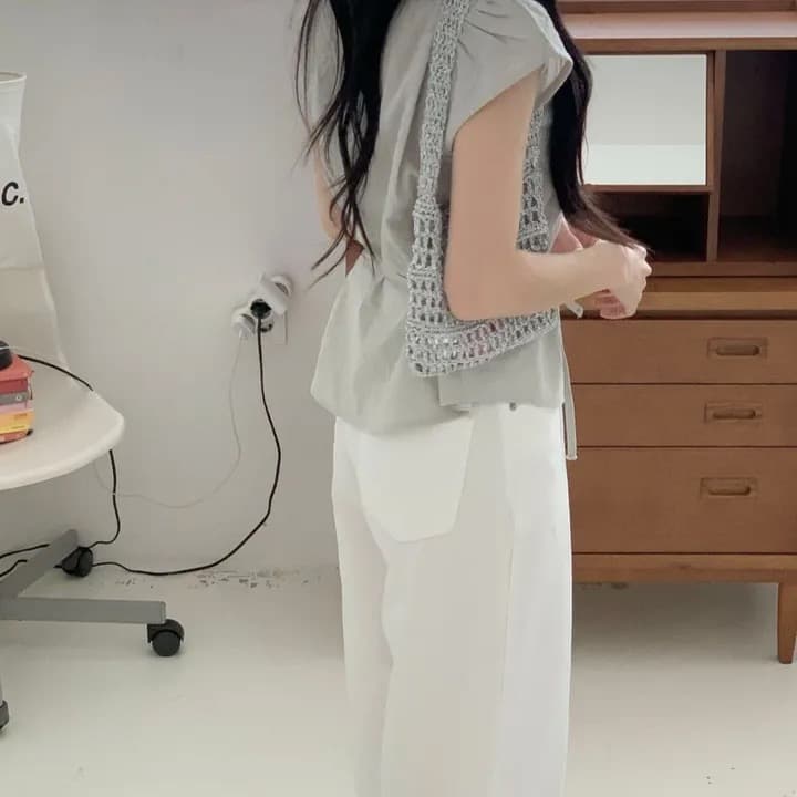 재고 있음 chic 라운드 넥 허리 수축 끈 셔츠 상세 이미지 11