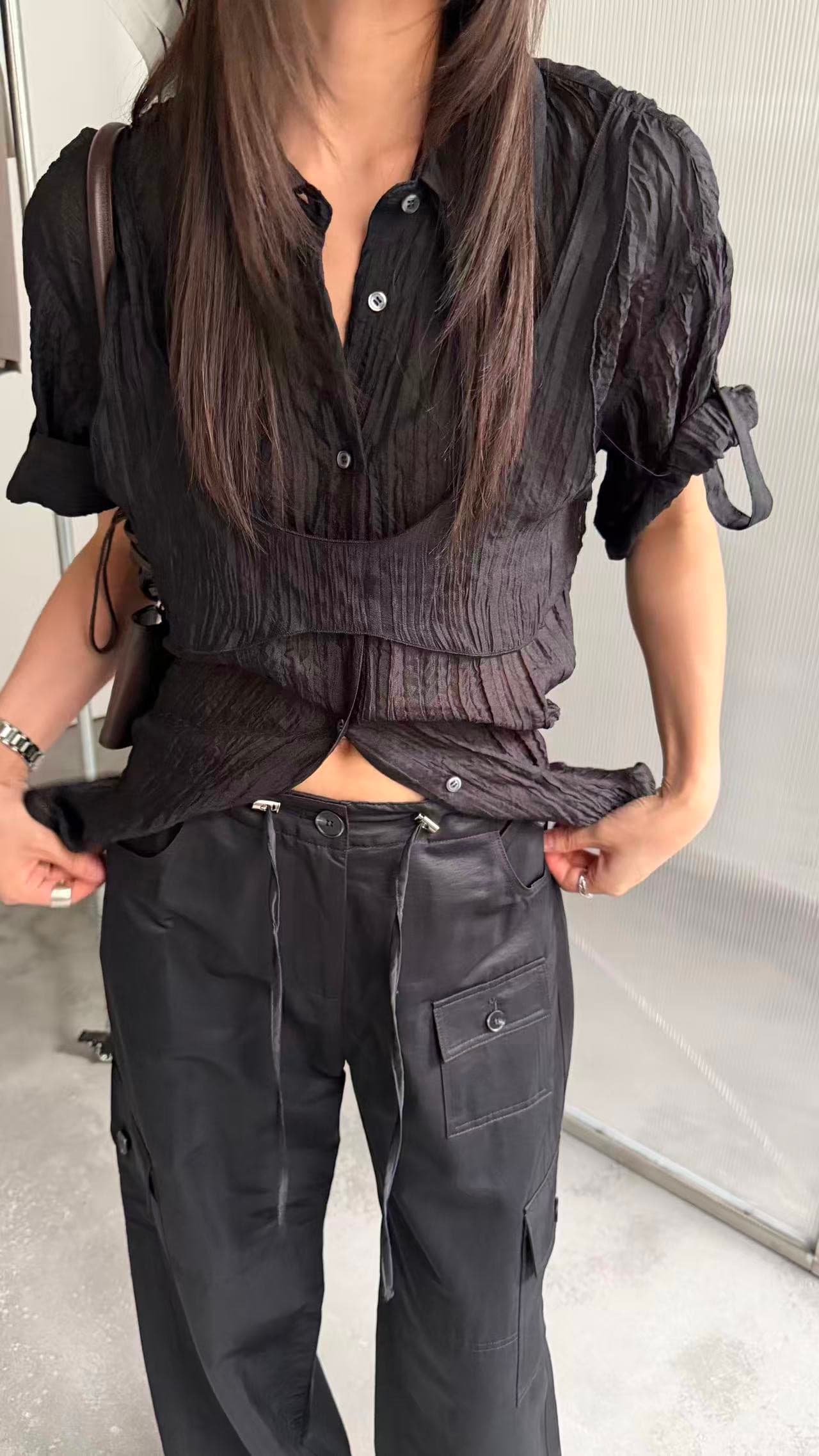 재고 있음 주름 질감 센스 슬림해 보이는 디자인 센스 반팔 여성 셔츠 고급 센스 폴로 칼라 투피스 세트 상세 이미지 29