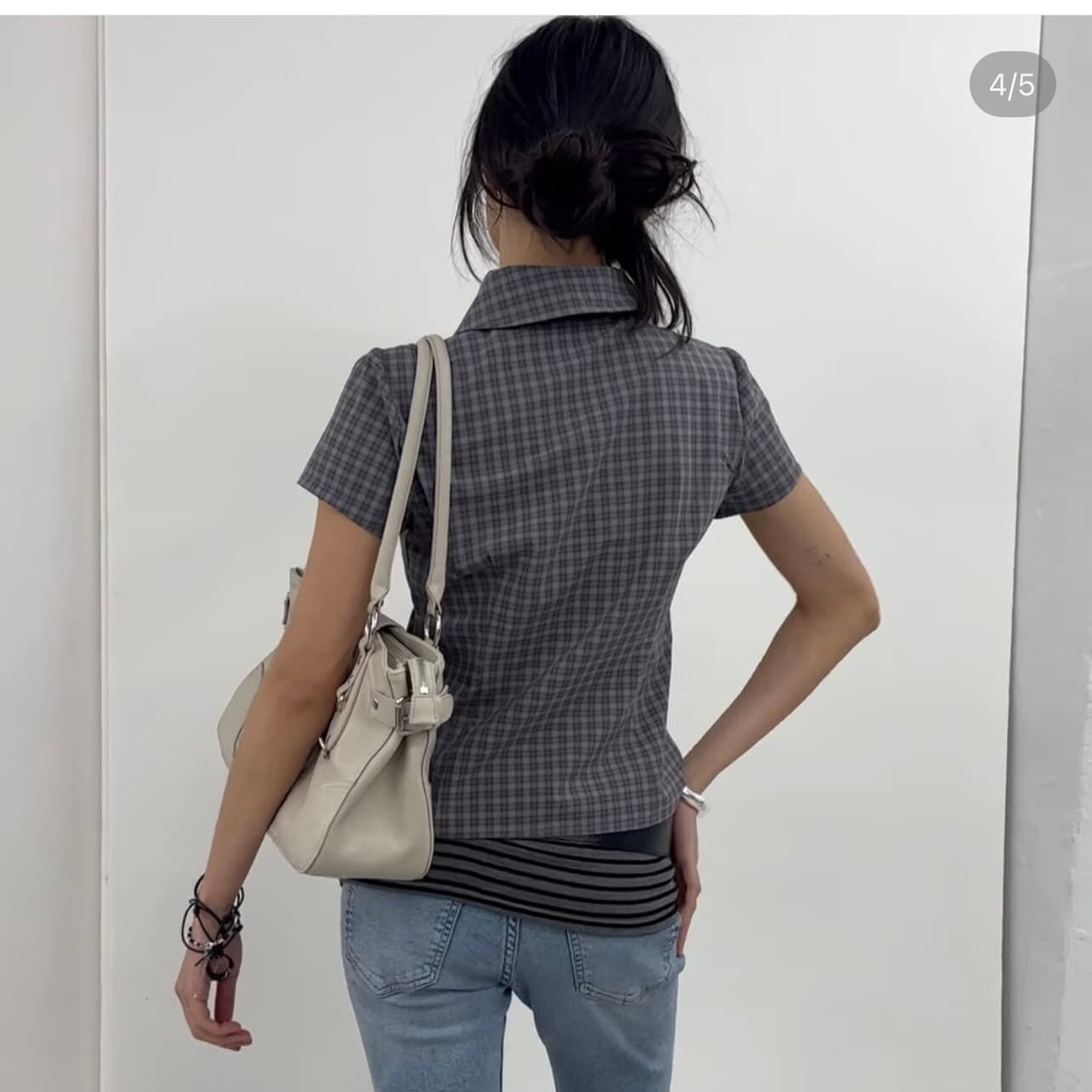 재고 있음 chic 여름 측면 단추 열기 아크 폴로 칼라 반팔 셔츠 2 색 상세 이미지 6