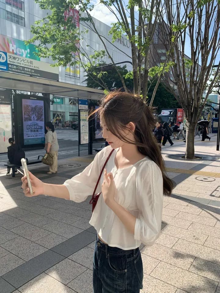 재고 있음 chic 이른 가을 품격 부드러운 바람 레이스 측면 쇼트 스타일 7부 소매 셔츠 상세 이미지 14