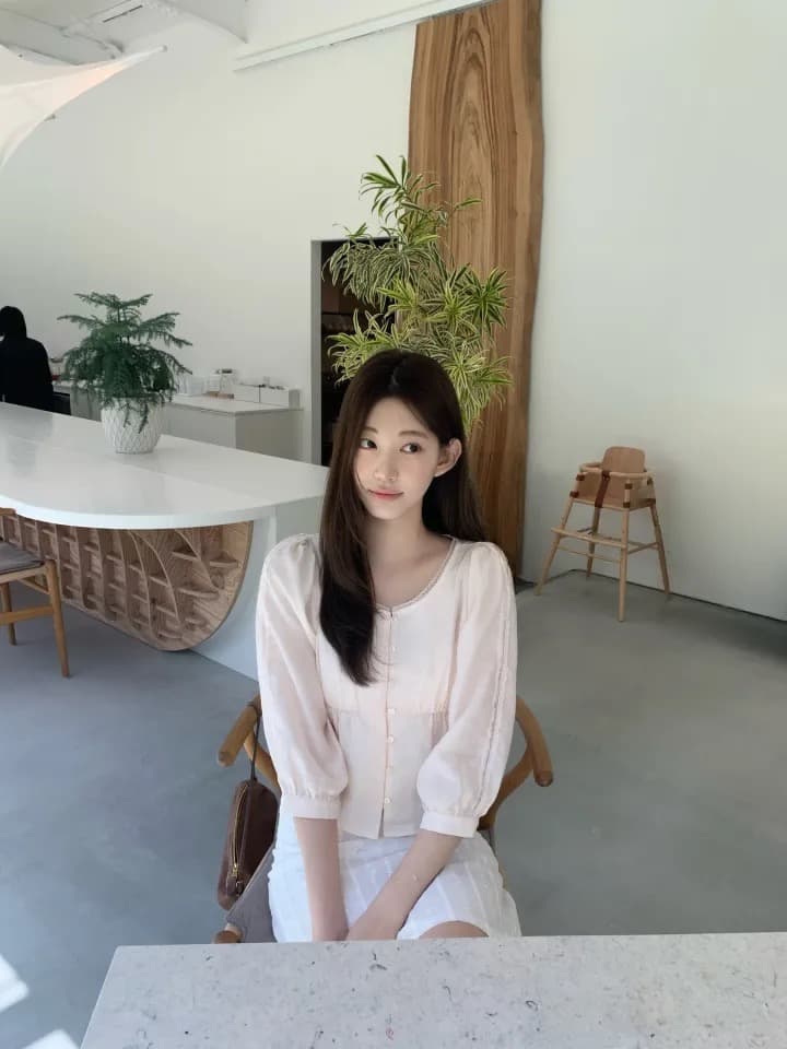 재고 있음 chic 이른 가을 품격 부드러운 바람 레이스 측면 쇼트 스타일 7부 소매 셔츠 상세 이미지 20