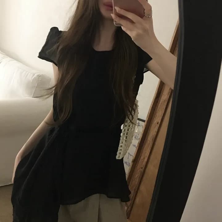 재고 있음 chic 동대문 새로운 미니멀리즘 불규칙 허리 수축 슬림해 보이는 라운드 넥 쉬폰 블라우스 상세 이미지 2