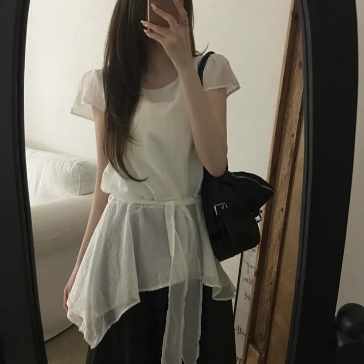 재고 있음 chic 동대문 새로운 미니멀리즘 불규칙 허리 수축 슬림해 보이는 라운드 넥 쉬폰 블라우스 상세 이미지 7