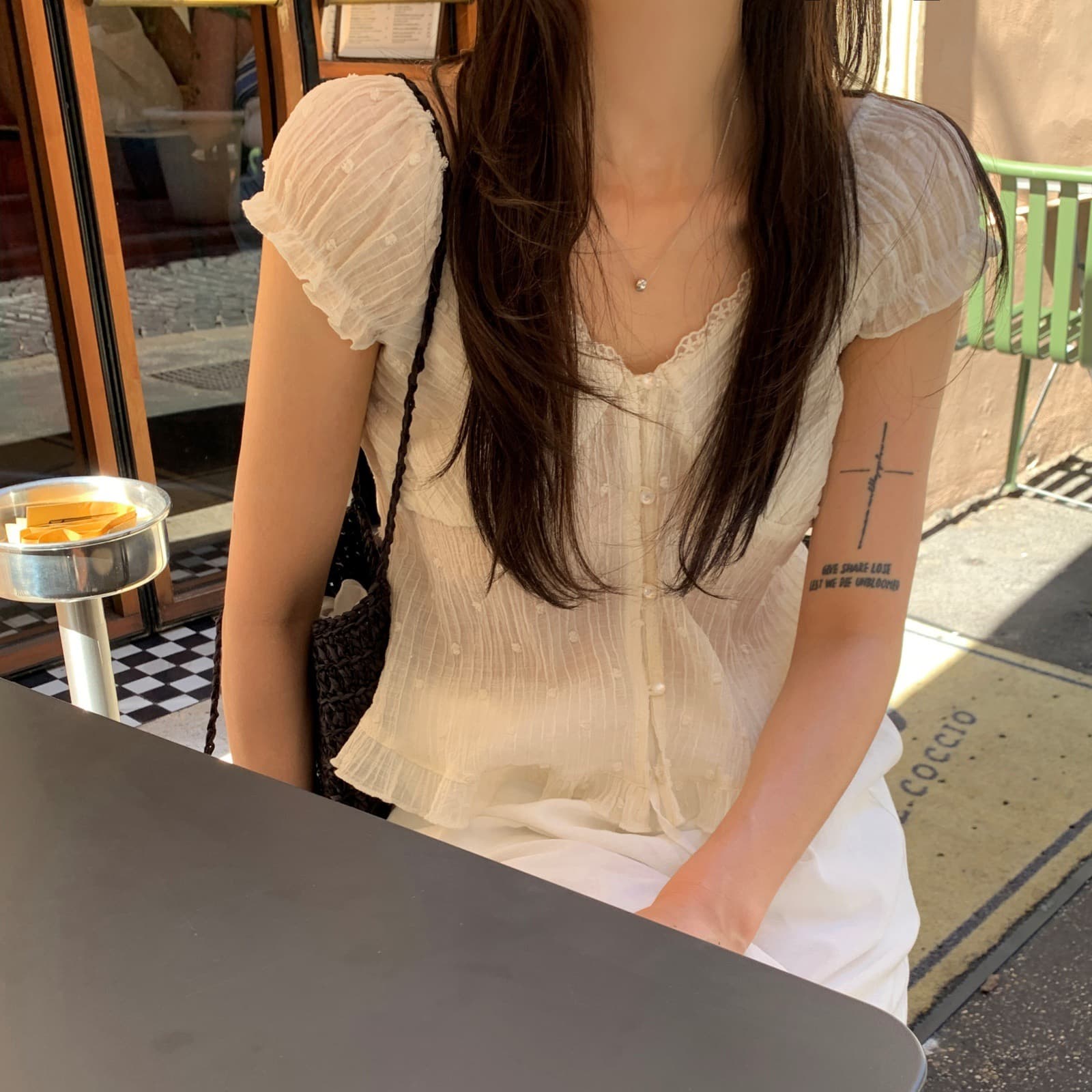 재고 있음 한 부서 여름 신선함 V넥 귀여운 연령 감소 인형 셔츠 일상 다용도 작은 셔츠 이미지 5