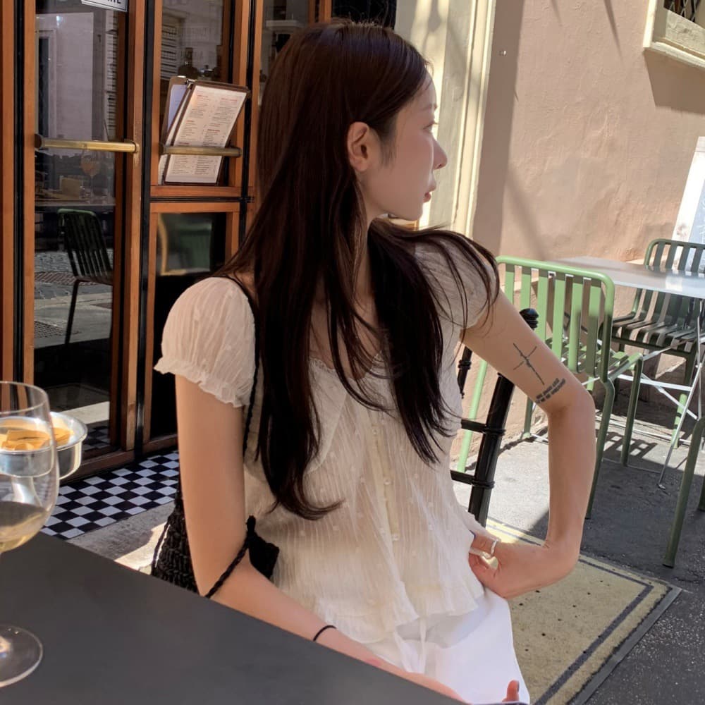 재고 있음 한 부서 여름 신선함 V넥 귀여운 연령 감소 인형 셔츠 일상 다용도 작은 셔츠 이미지 2