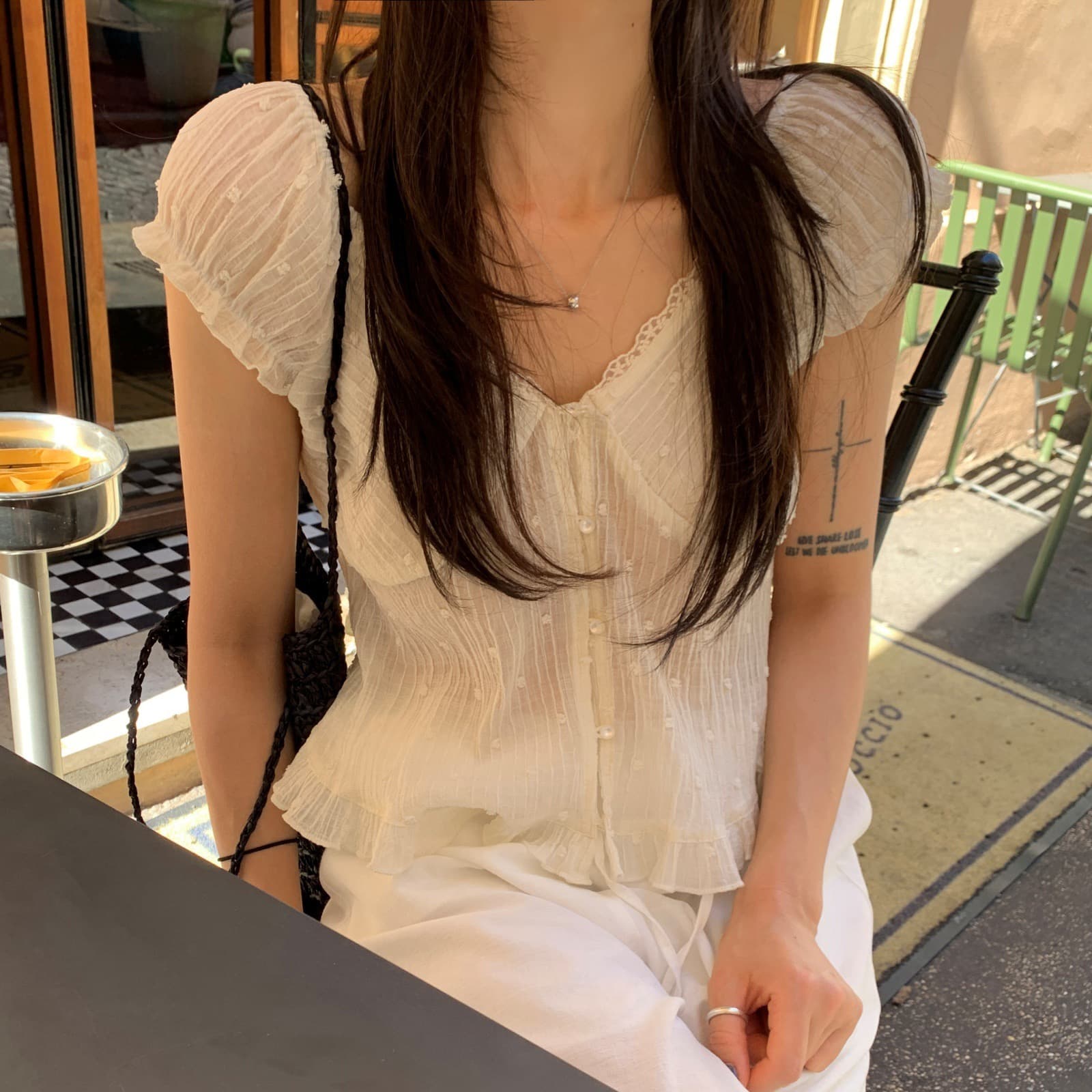 재고 있음 한 부서 여름 신선함 V넥 귀여운 연령 감소 인형 셔츠 일상 다용도 작은 셔츠 상세 이미지 5