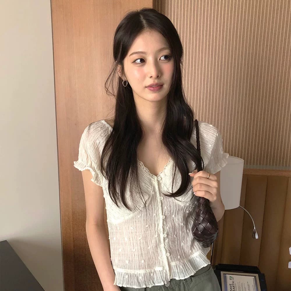 재고 있음 한 부서 여름 신선함 V넥 귀여운 연령 감소 인형 셔츠 일상 다용도 작은 셔츠 상세 이미지 4