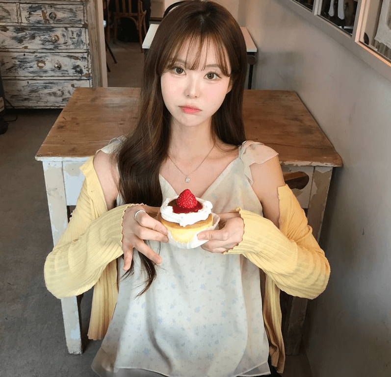 재고 있음 chic 동대문 부드러운 바람 꽃무늬 프릴 작은 날다 소매 쉬폰 셔츠 상세 이미지 14