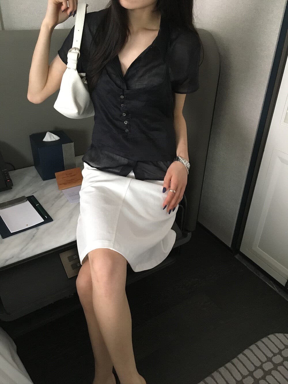 재고 있음 2026 여름 다용도 폴로 칼라 레이스업 행침 목 슬립 페이크 레이어드 반팔 셔츠 이미지 2