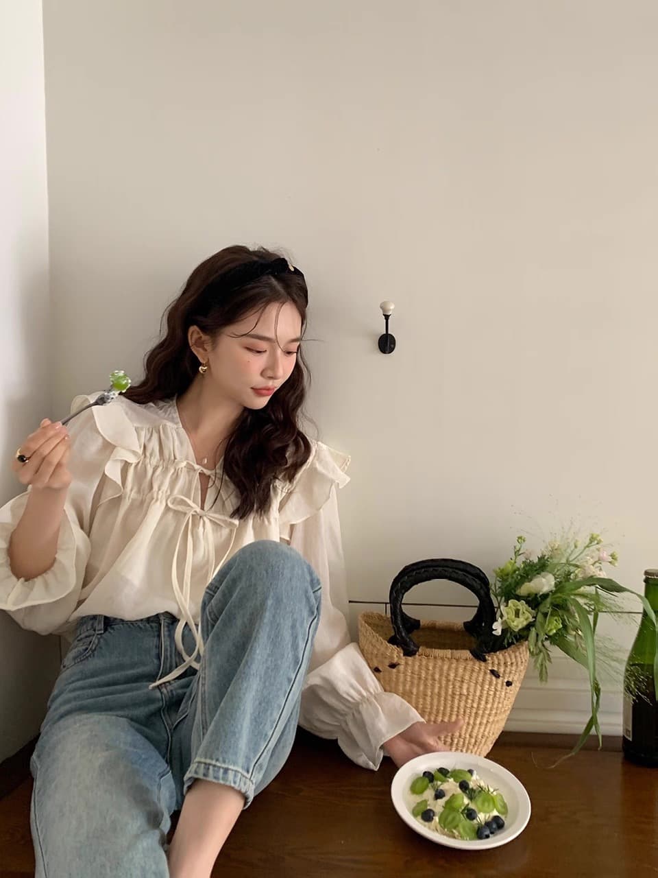 재고 있음 chic 프릴 셔츠 레이스업 품격 프릴 단색 다용도 루즈핏 맨위 여성 상세 이미지 20