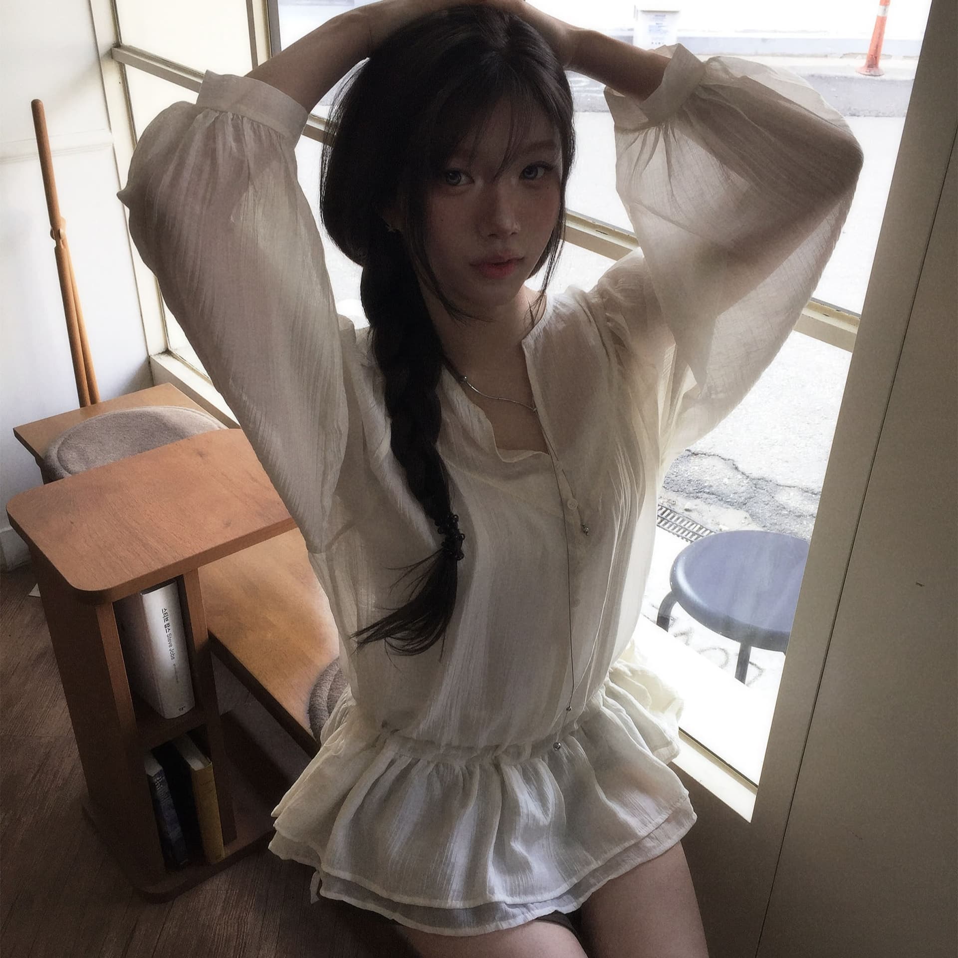 재고 있음 chic 한국 디자인 센스 펌프 로프 허리 수축 프릴 셔츠 상세 이미지 1