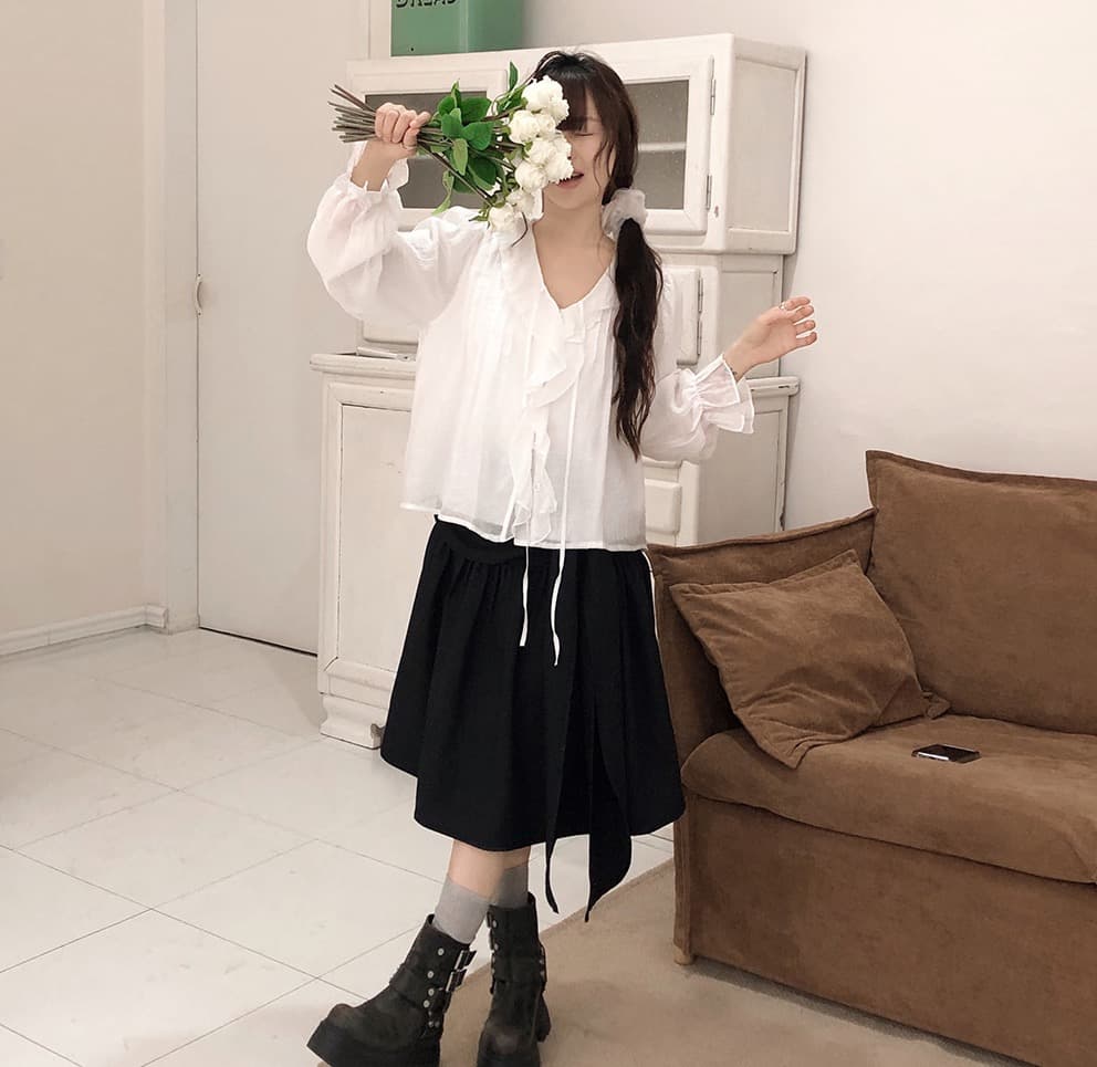 있음 창고 chic 달콤한 스타일 무거운 작업 플리츠 프릴 리본 얇은 스타일 여성 셔츠 상세 이미지 5