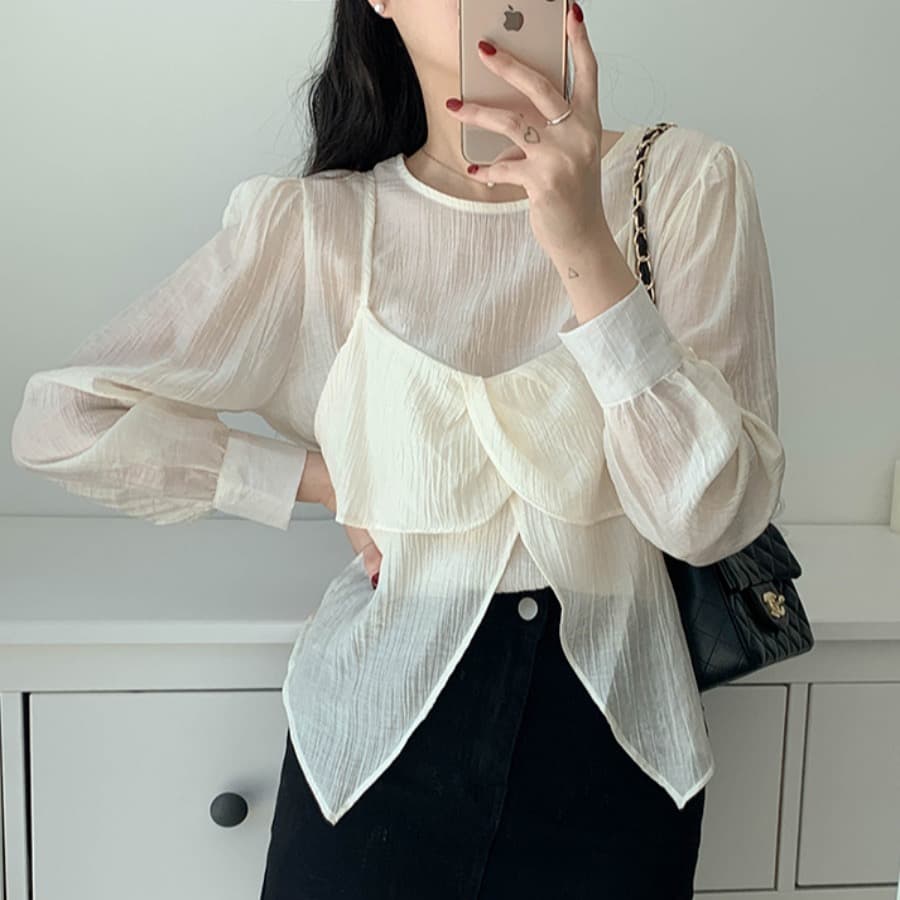 재고 있음 chic 가을 한 동대문 라운드 넥 긴팔 쉬폰 코디 꽃잎 측면 캐미솔 두 조각 여성 세트 이미지 3