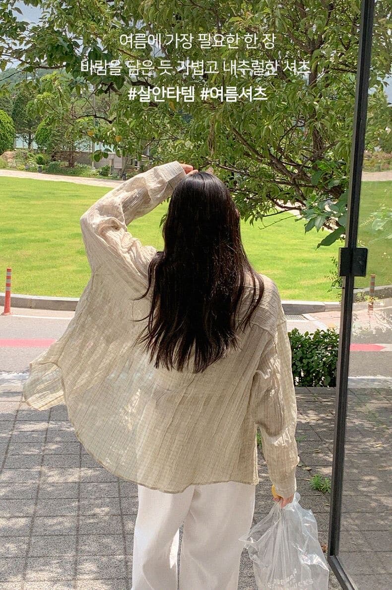 재고 있음 한국 스타일 남자 친구 바람 자외선 차단 블라우스 레트로 플리츠 마이크로 주름 마이크로 ~을 통해 스트라이프 그리드 루즈핏 여성 셔츠 상세 이미지 4