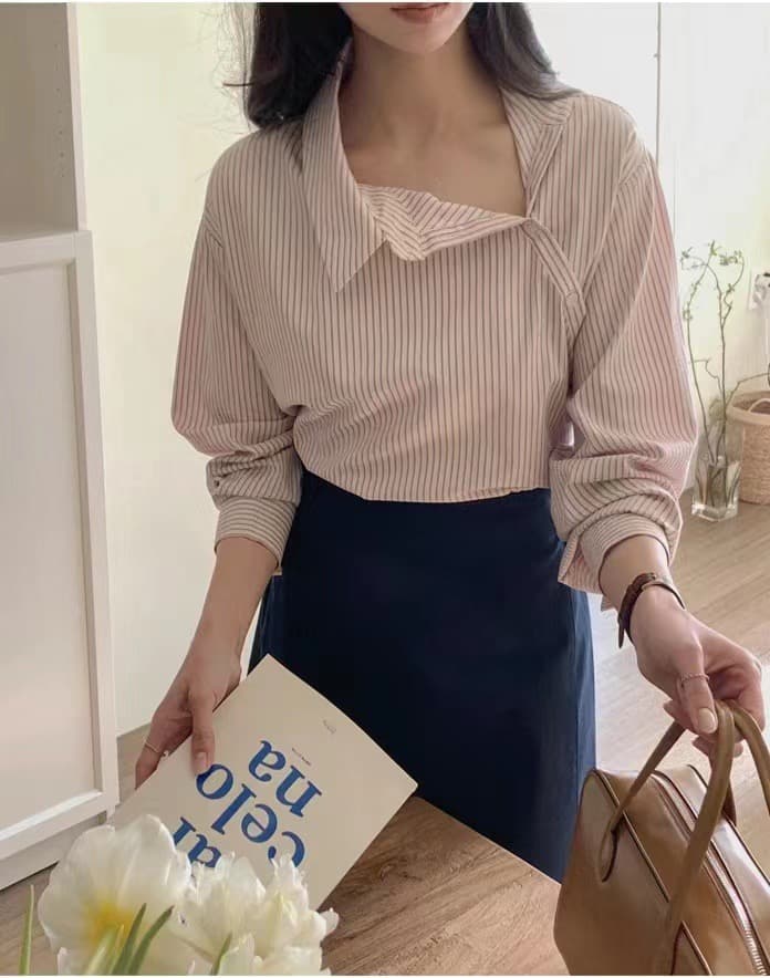 재고 있음 chic 한국 스타일 디자인 센스 Chic 폴로 칼라 불규칙 비스듬한 버클 스트라이프 긴팔 셔츠 상세 이미지 12