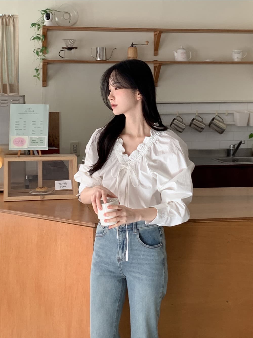 재고 있음 chic 이른 가을 한 부서 부드러운 프랑스식 품격 프릴 V넥 주름 장식 레이스업 긴팔 Chic 셔츠 이미지 4