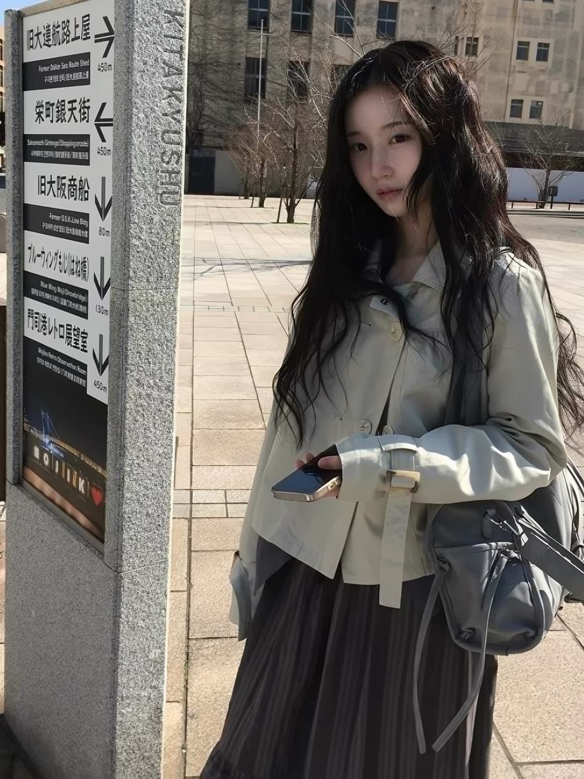 재고 있음 2026 가을 새로운 영국식 바람 이중 버튼 폴로 칼라 쇼트 스타일 긴팔 작은 바람 의류 여성