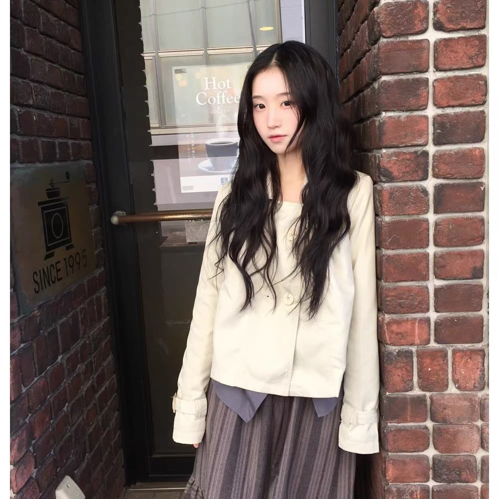 재고 있음 2026 가을 새로운 영국식 바람 이중 버튼 폴로 칼라 쇼트 스타일 긴팔 작은 바람 의류 여성 상세 이미지 29