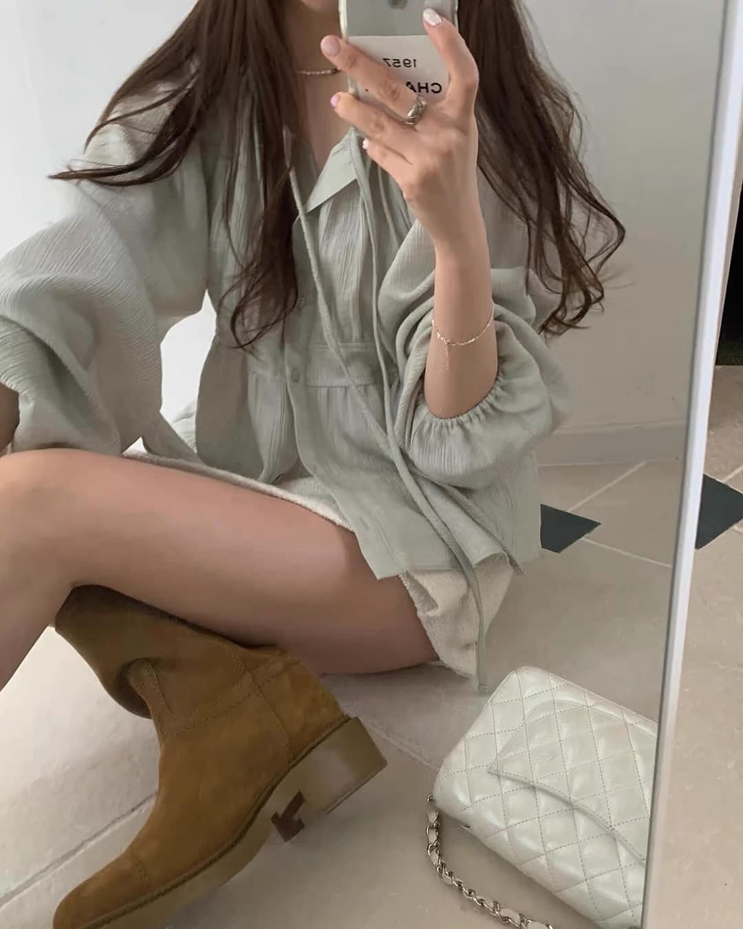 재고 있음 한국 chic 가을 느슨함 센스 주름 리본 라운드 넥 긴팔 셔츠 이미지 3