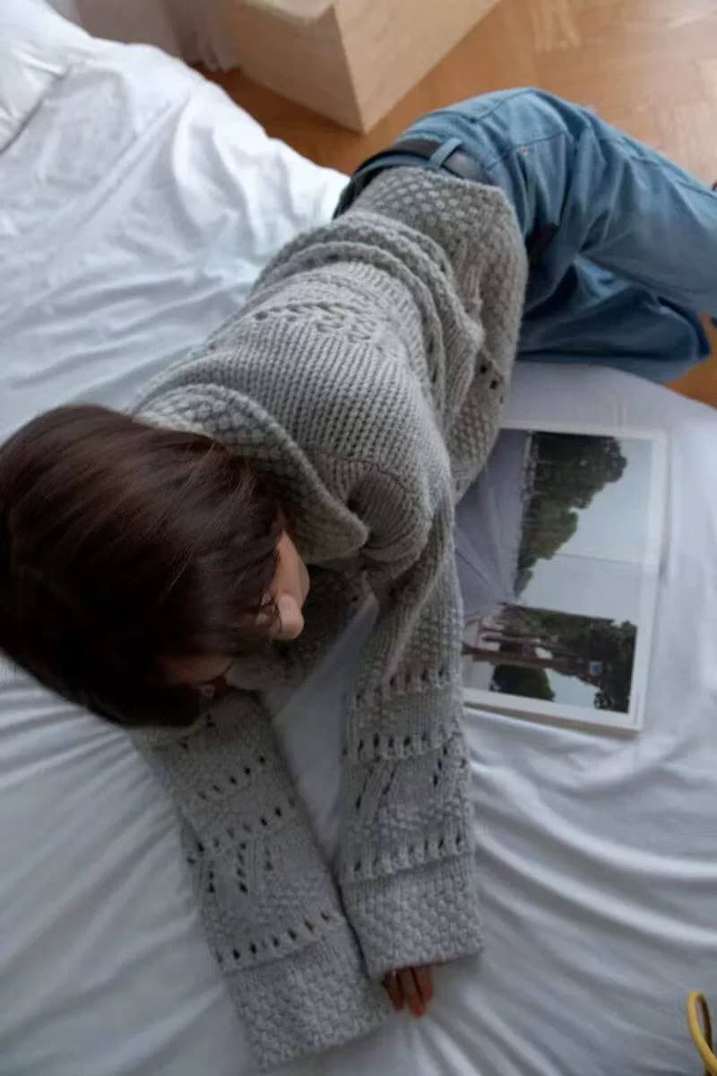 26 가을 겨울 한국 동대문 디자인 센스 홀로우 아웃 폴로 칼라 단색 니트 오픈 가디건 두꺼운 스웨터 코트 상세 이미지 3