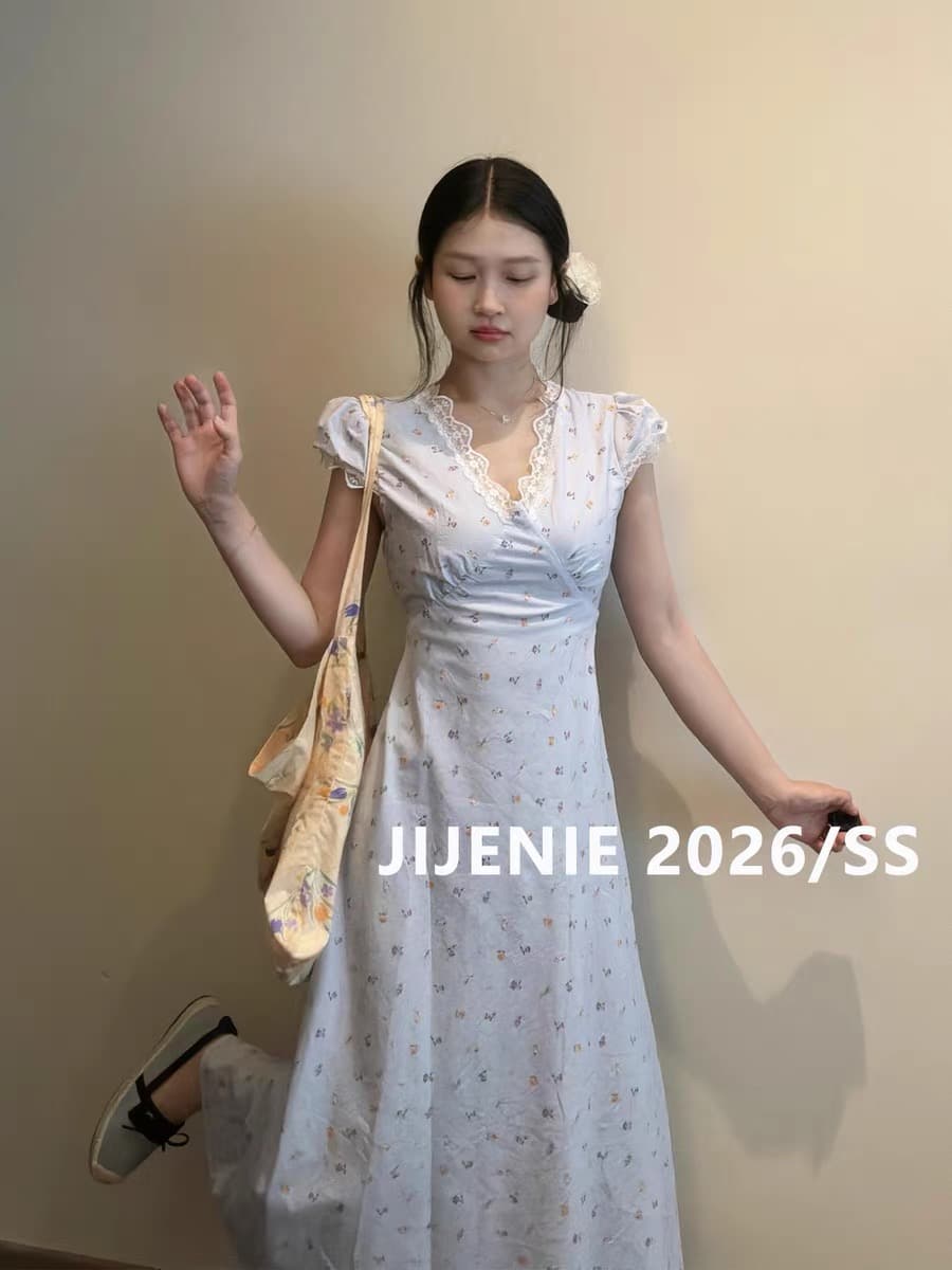 지금 재고 있음 파란색 V넥 레이스 꽃무늬 여성 드레스 여름 2026 고유 한 슈퍼 잘 생긴 치마 상세 이미지 4