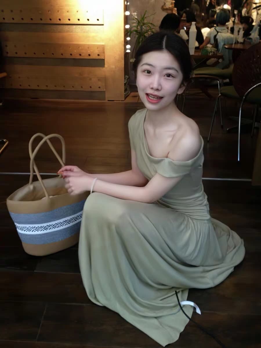 tach paola 프랑스식 빛 럭셔리 오프숄더 반신 치마 세트 달콤함 부드러운 바람 여름 품격 슬림해 보이는 투피스 세트 상세 이미지 5