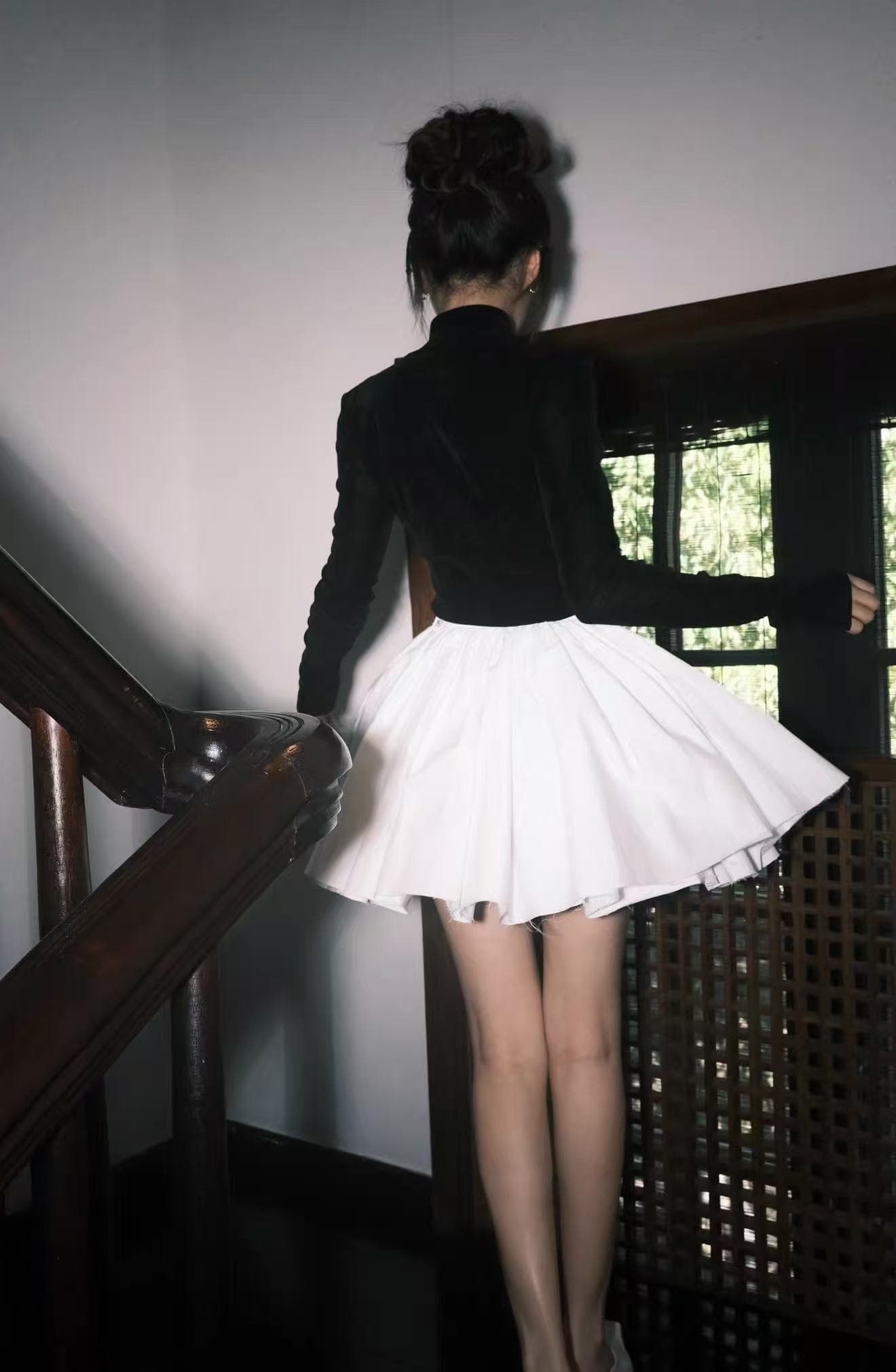 avenement 품격 퍼프 스커트 발레 바람 하이웨이스트 슬림해 보이는 반신 스커트 여성 한 마디 우산 치마 플리츠 미니 스커트