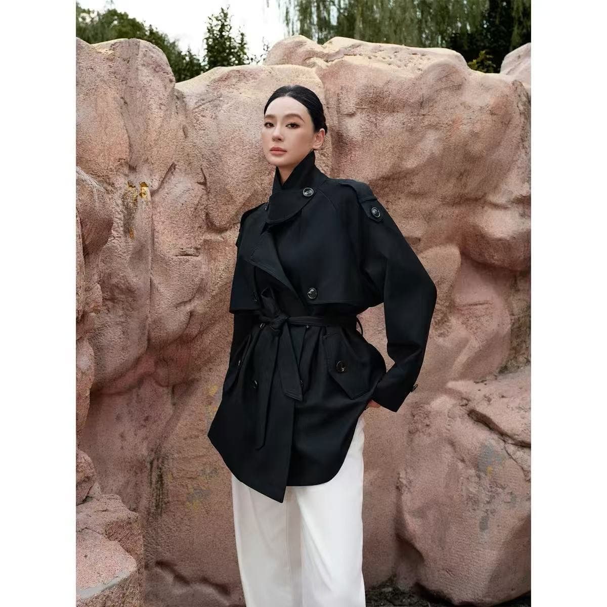 주 淼 zhoumiao 파리 오래된 꿈 2.0 클래식 프로필 모양 폴로 칼라 허리 수축 쇼트 스타일 바람막이 여성 코트 이미지 5