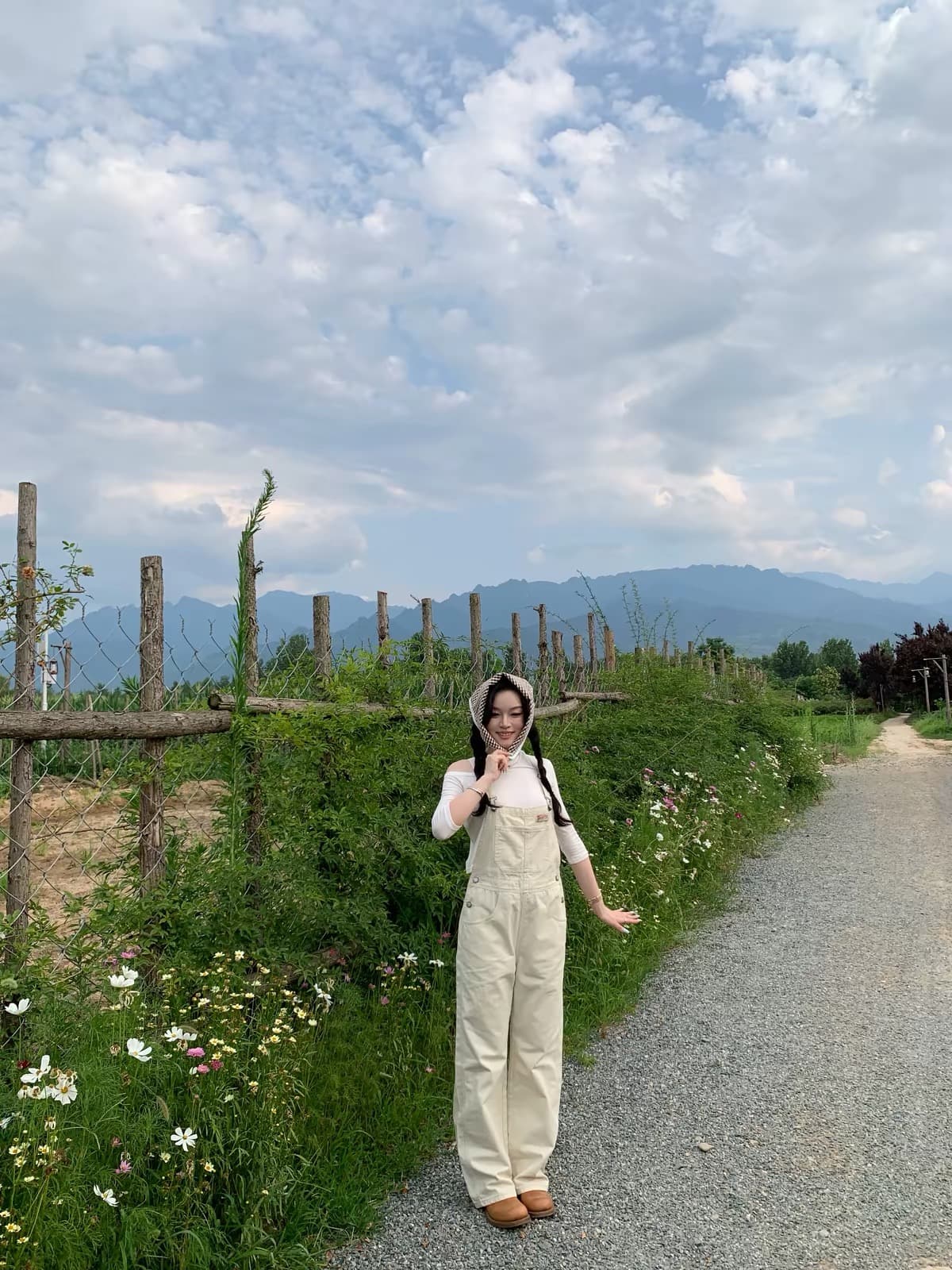 리우 미트볼 studio nana s farm party 캡슐 시리즈 면 라이 경기 서울 루즈핏 멜빵 바지 상세 이미지 4