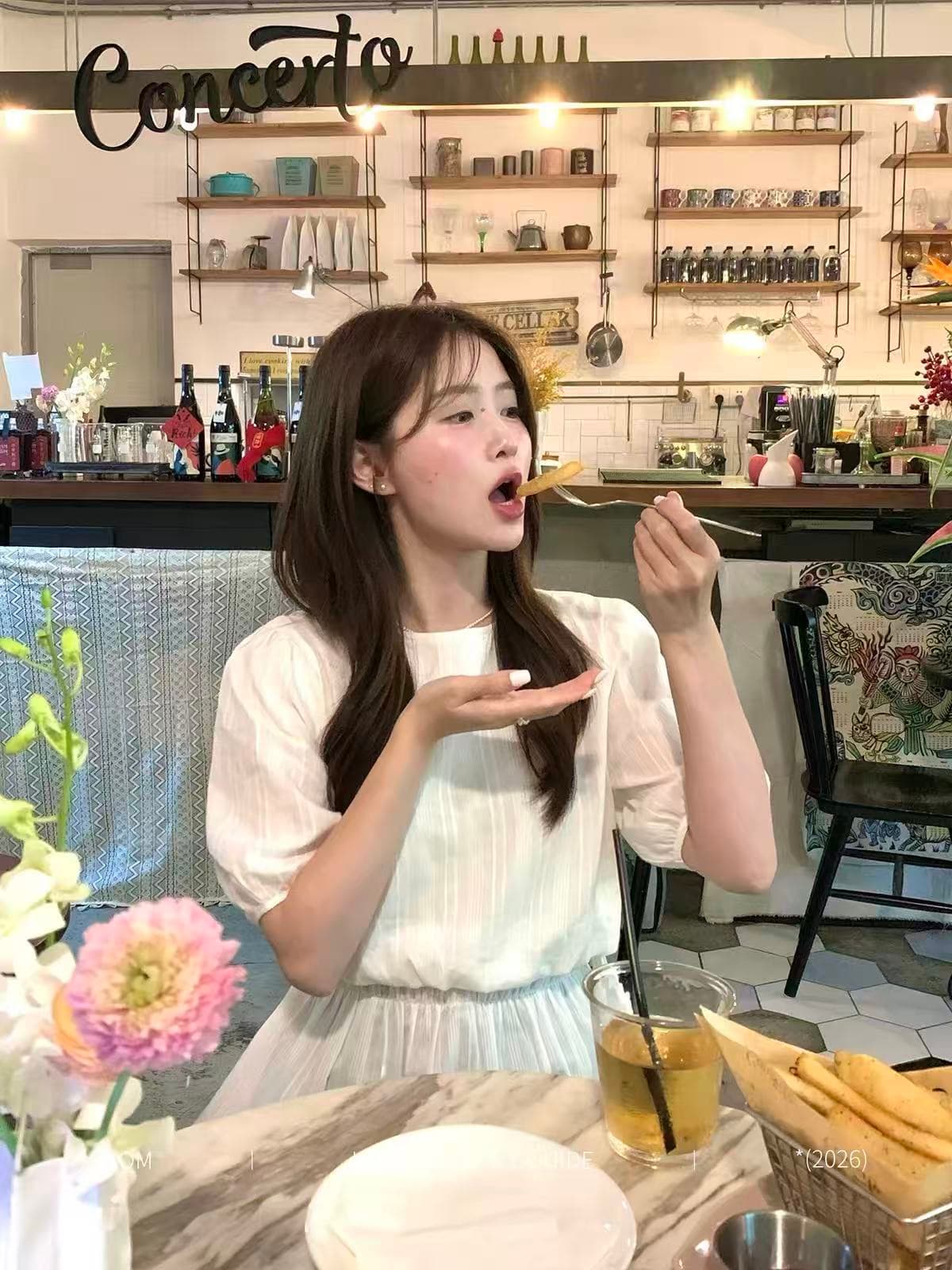 miao 동대문 머리말 한 부서 반팔 여성 셔츠 여름 작은 키 부드러운 슬림해 보이는 거품 소매 라운드 넥 맨위 상세 이미지 2