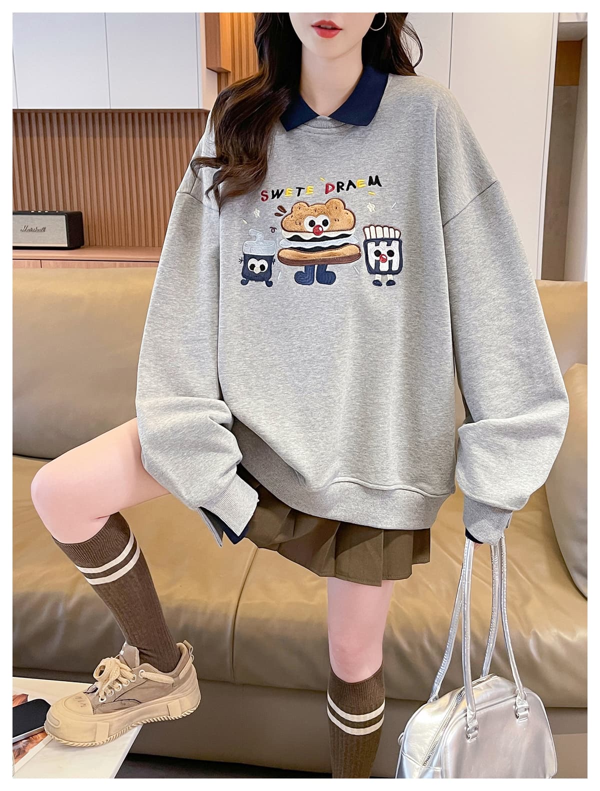 실사 POLO 칼라 패치워크 후드티 여성 2026 새로운 봄 가을 학원 스타일 루즈핏 연령 감소 페이크 레이어드 맨위 상세 이미지 10