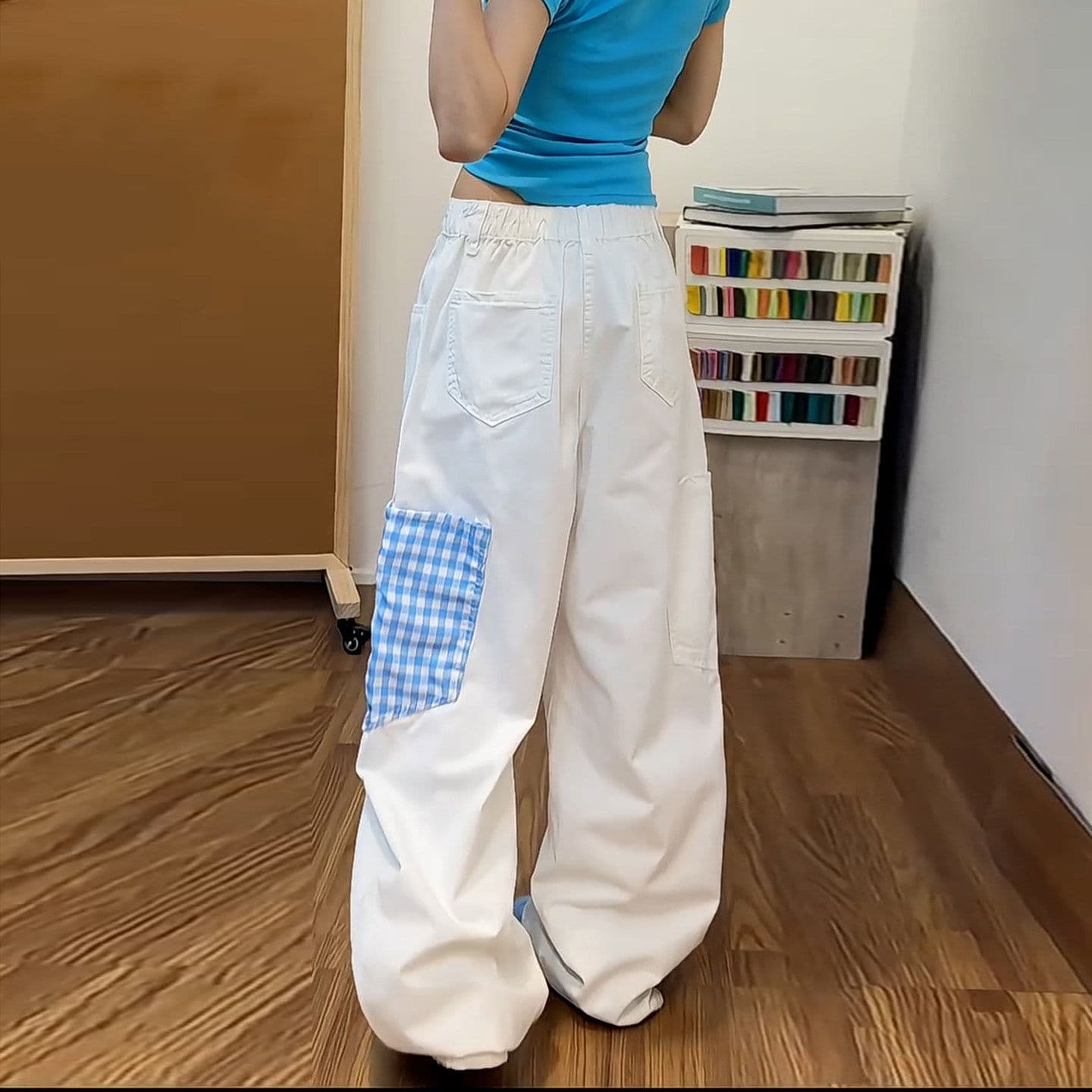 트렌드 하라주쿠 스타일 만화 자수 청바지 여성 봄 가을 새로운 체크무늬 패치워크 빅 포켓 다용도 스트레이트 팬츠 상세 이미지 7