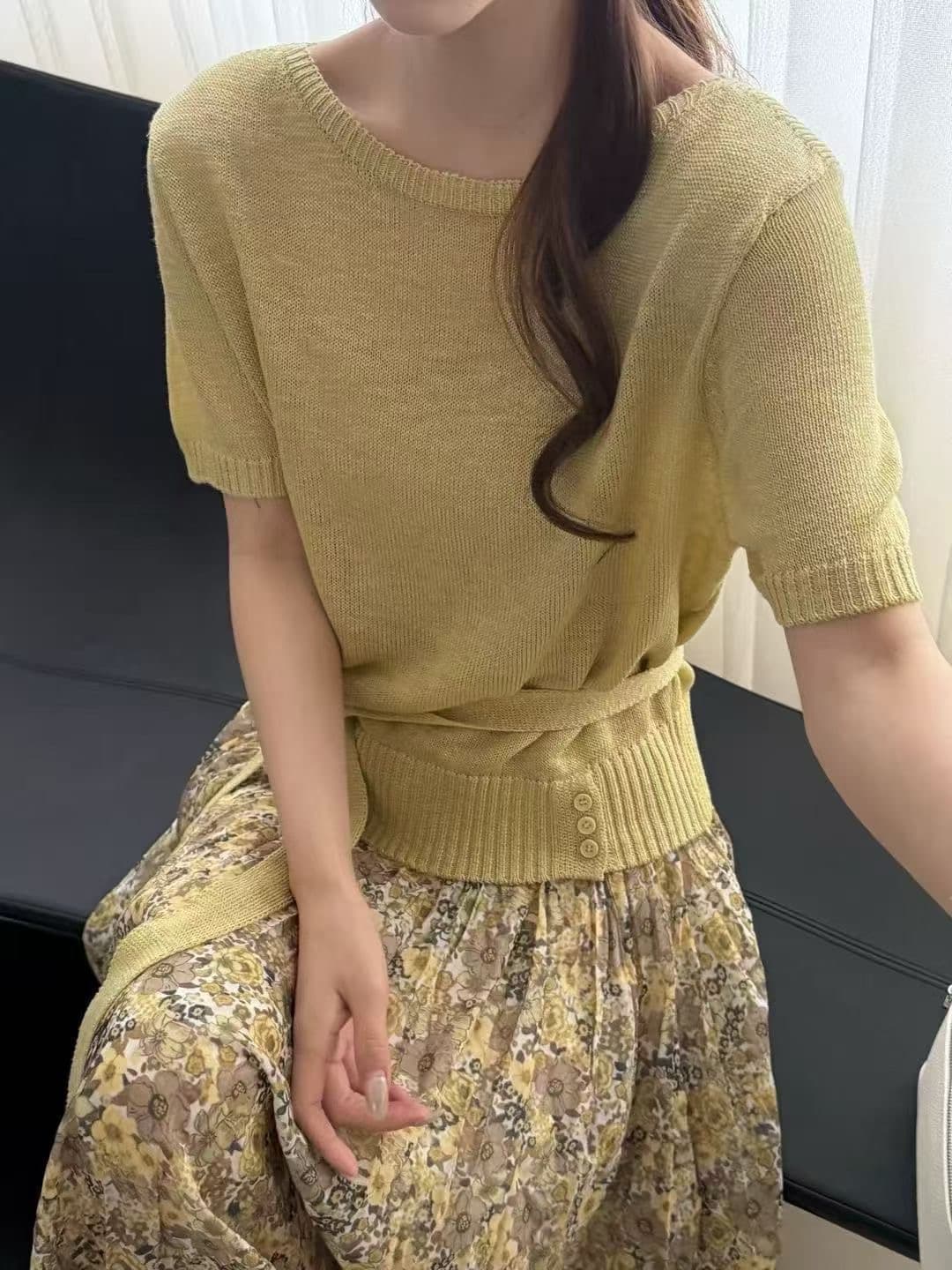 레트로 리본 행침 목 얼음 실크 니트 스웨터 여성 유럽 역 2026 여름 드레스 새로운 유럽 상품 여성 의류 작은 셔츠 트렌디 mn 상세 이미지 3