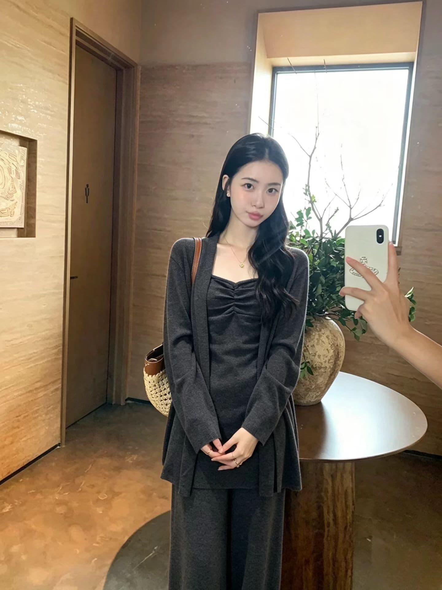 한국 스타일 캐주얼 세트 여성 2026 가을 새로운 루즈핏 긴팔 오픈 가디건 주름 조끼 스트레이트 팬츠 3종 세트