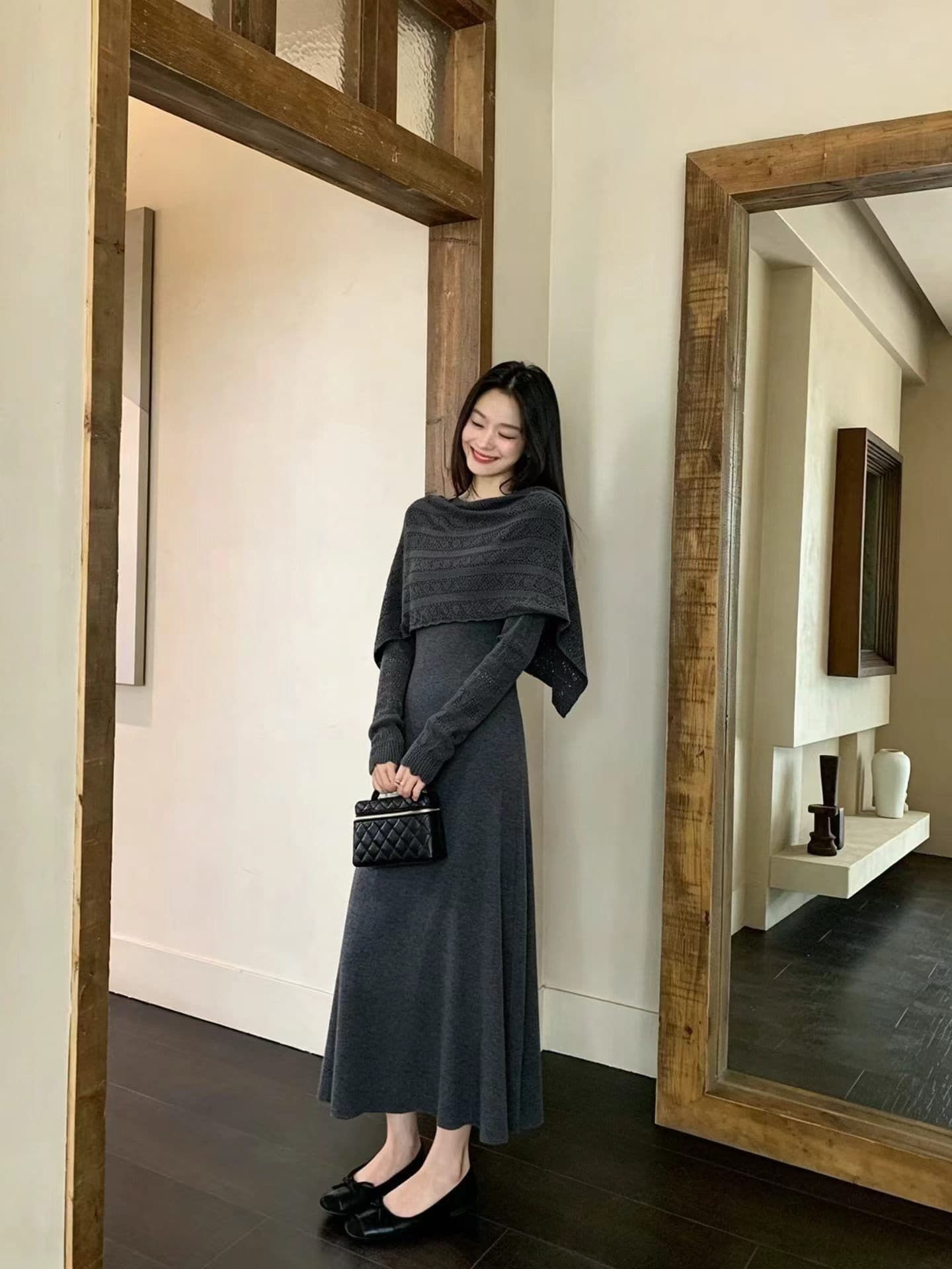 2026 새로운 폭발 부드러운 바람 품격 홀로우 아웃 니트 숄 드레스 투피스 슈트 상세 이미지 4