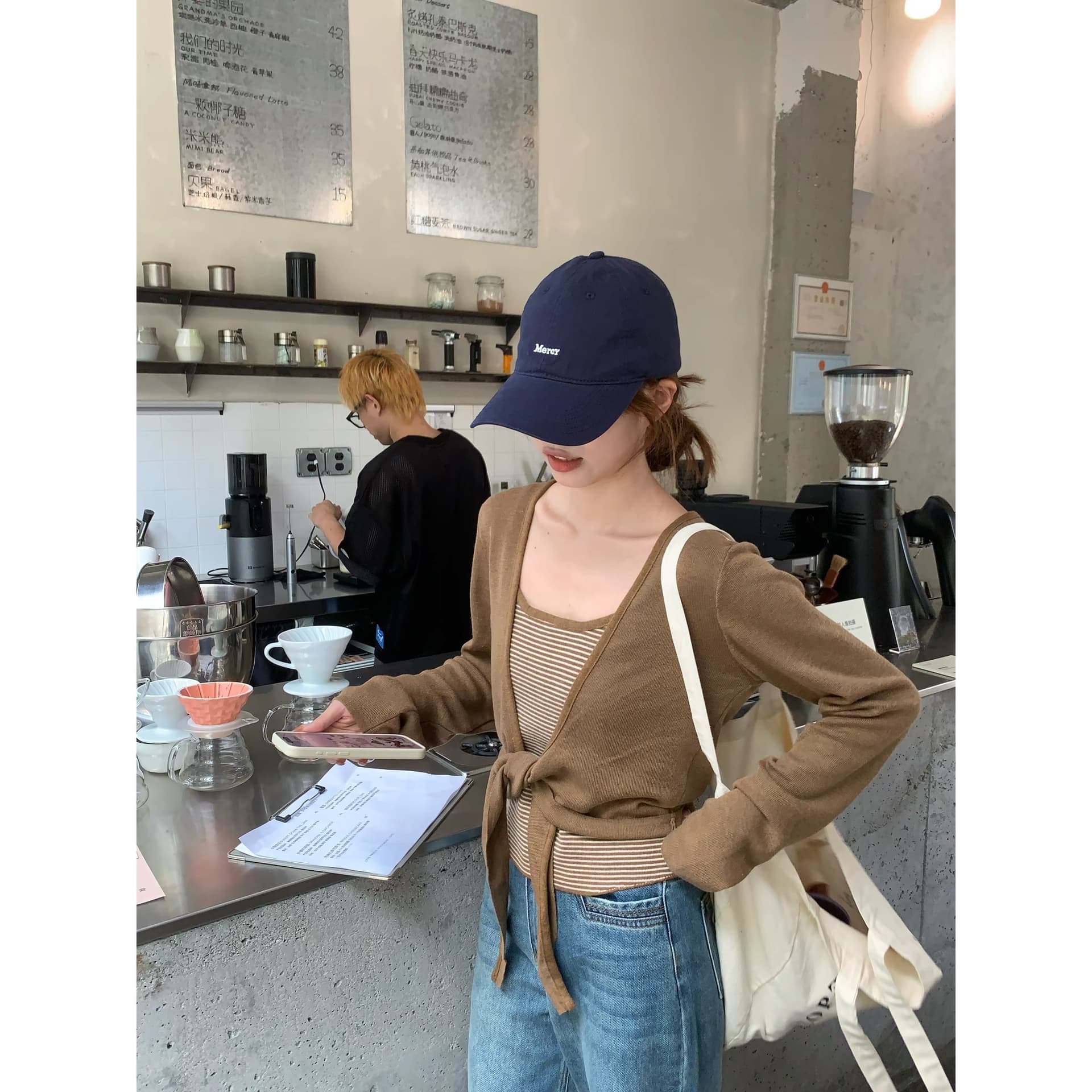 한국 스타일 이른 가을 새로운 개성 스트라이프 니트 슬립 품격 긴팔 V넥 스트랩 오픈 가디건 투피스 세트 w04 상세 이미지 1