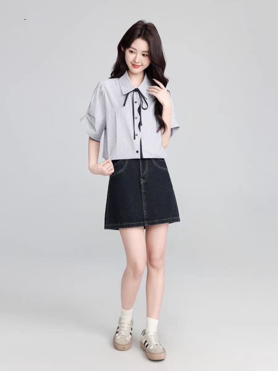 학원 스타일 POLO 칼라 반팔 티셔츠 여성 2026 여름 새로운 디자인 센스 넥타이 긍정적 인 어깨 동정 쇼트 스타일 맨위 이미지 2