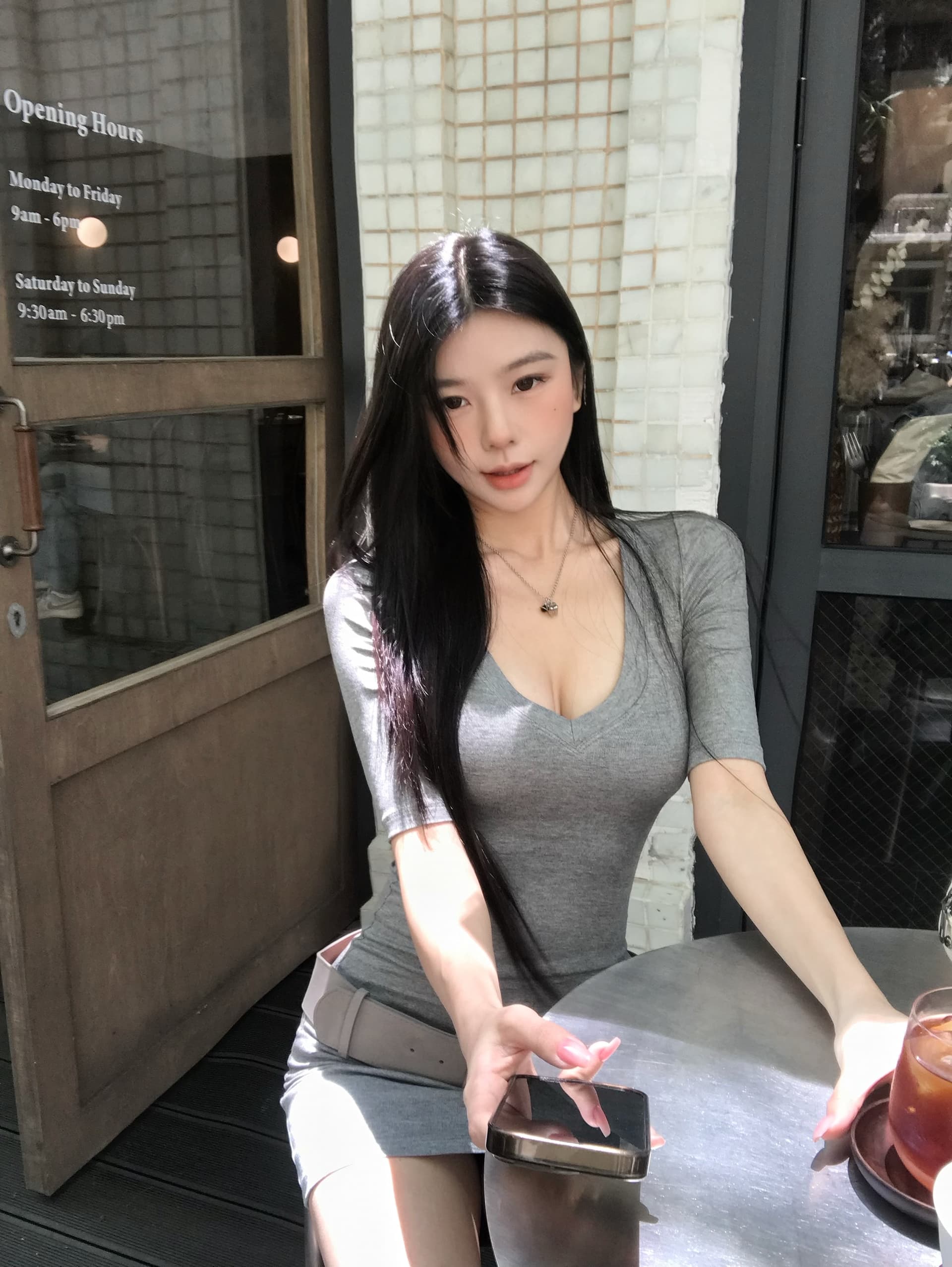 실사 정가 여름 단색 패션 핫걸 여성 드레스 몸매 가꾸기 슬림해 보이는 섹시함 순수한 욕망 바람 반팔 미니 스커트 상세 이미지 3