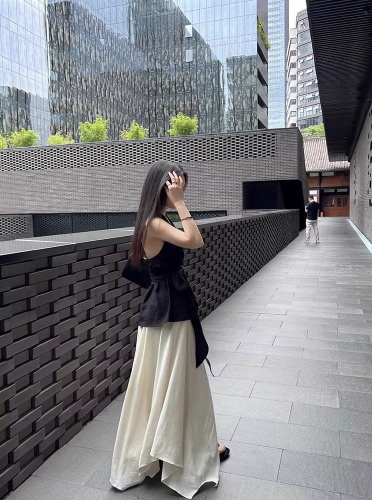 작은 샤넬 스타일 V넥 스트랩 허리 수축 조끼 여성 셔츠 여름 품격 행침 목 작은 셔츠 백리스 슬림해 보이는 민소매 맨위 상세 이미지 30