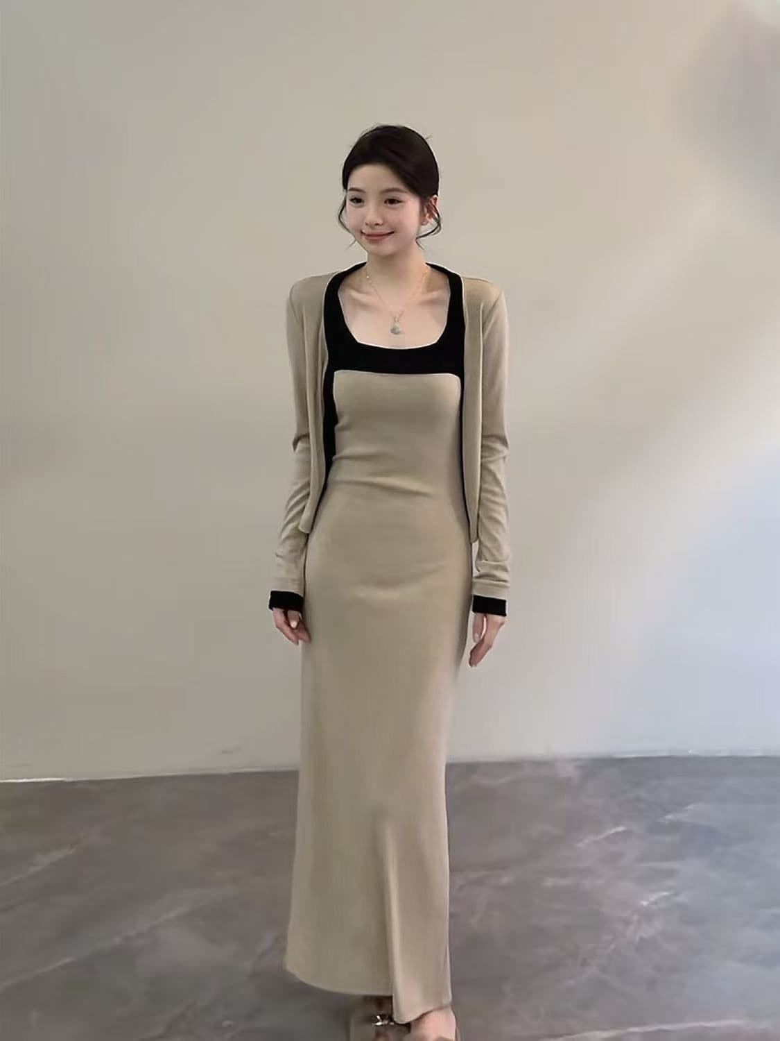 순수한 욕망 핫걸 배색 슬립 치마 세트 여성 가을 새로운 몸매 가꾸기 슬림해 보이는 슬립 드레스 쇼트 스타일 긴팔 오픈 가디건 상세 이미지 1