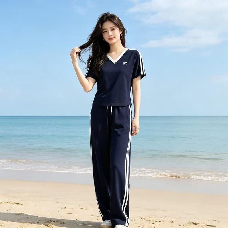 캐주얼 2026 여름 새로운 V넥 세트 클래식 섹션 외국 가스 패션 반팔 티셔츠 루즈핏 와이드 레그 팬츠 투피스 세트 상세 이미지 4