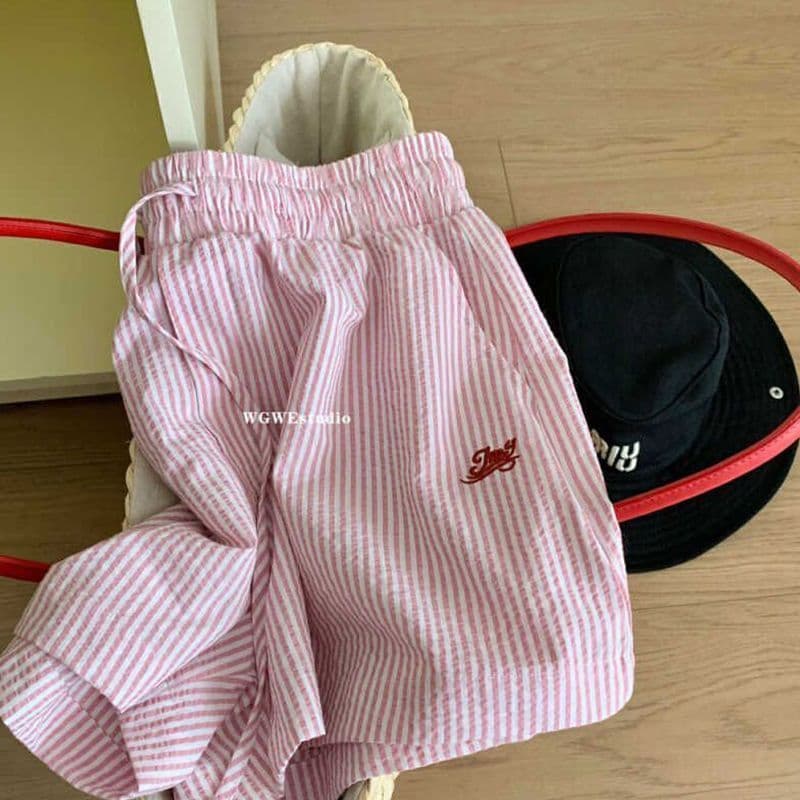 세로 줄무늬 펌프 로프 알파벳 자수 넓은 다리가 짧다. 바지 여성 루즈핏 여름 캐주얼 바지 이미지 5