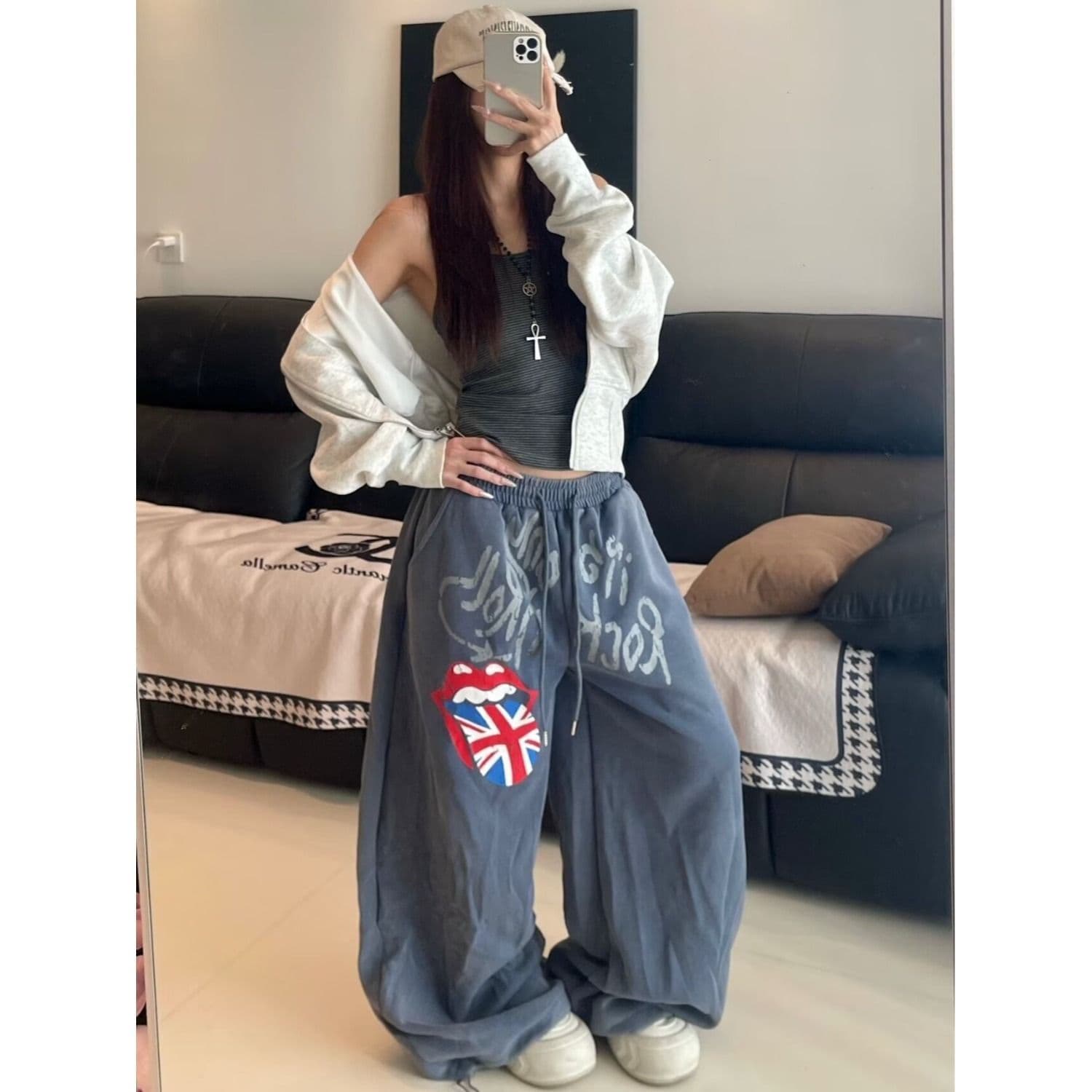 아메리칸 조수 브랜드 큰 혀 알파벳 캐주얼 웨이 바지 여성 루즈핏 넓은 다리 도루 센스 바닥 청소 긴 바지