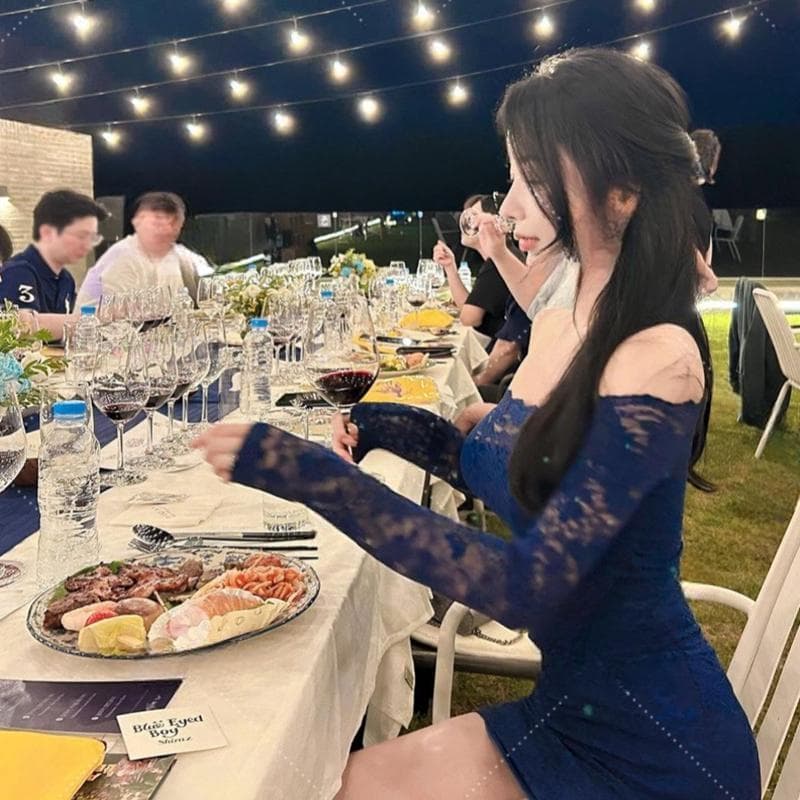 한국 동대문 새로운 품격 몸매 가꾸기 디스플레이 몸 보트넥 오프숄더 무거운 작업 레이스 타이트 스커트 점프 슈트 미니 스커트 여성 이미지 2